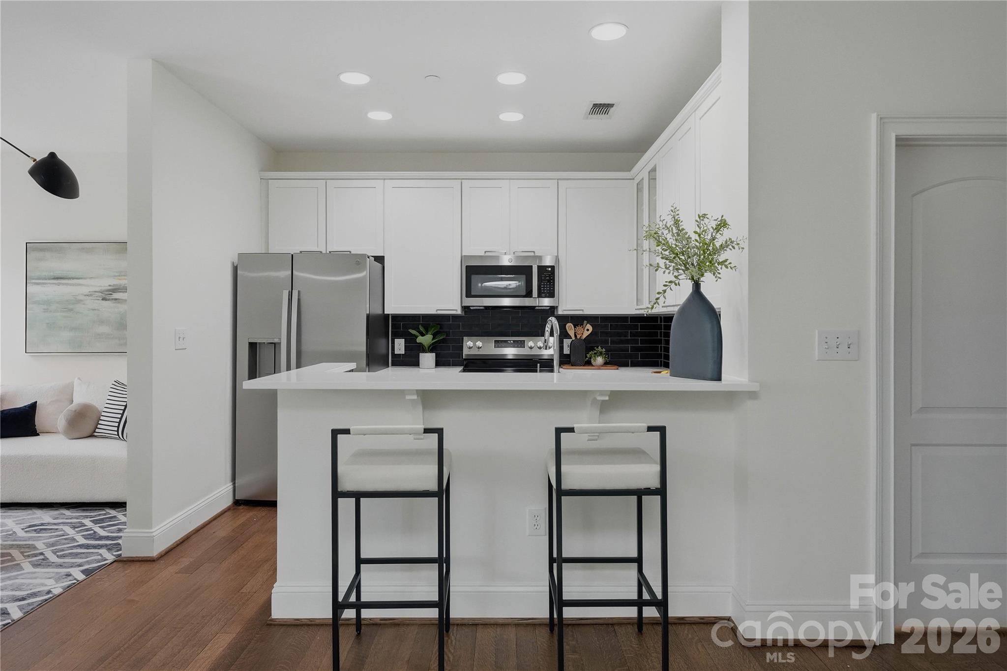 400 N Church Street 226 Property Photo 2