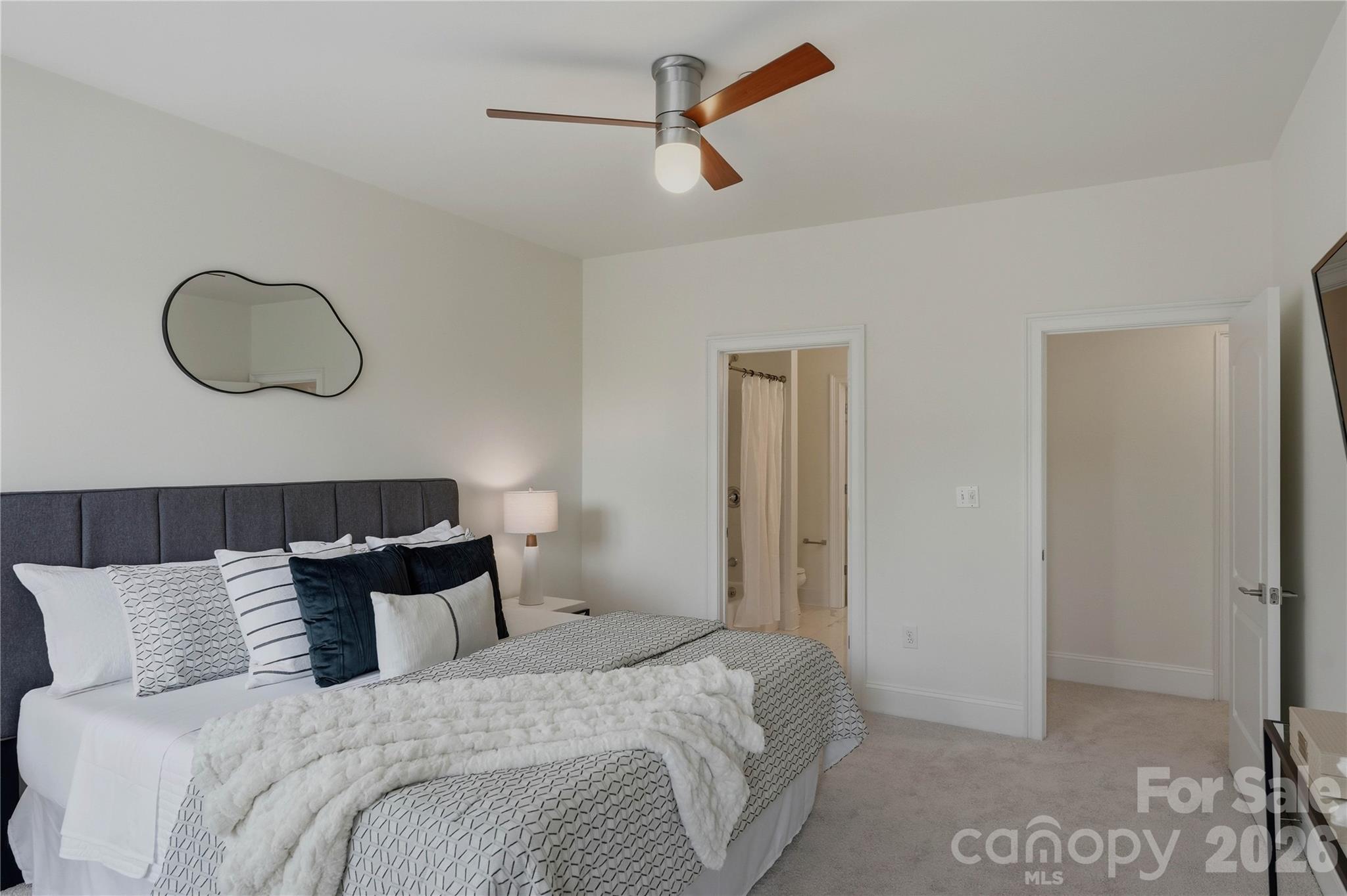 400 N Church Street 226 Property Photo 17