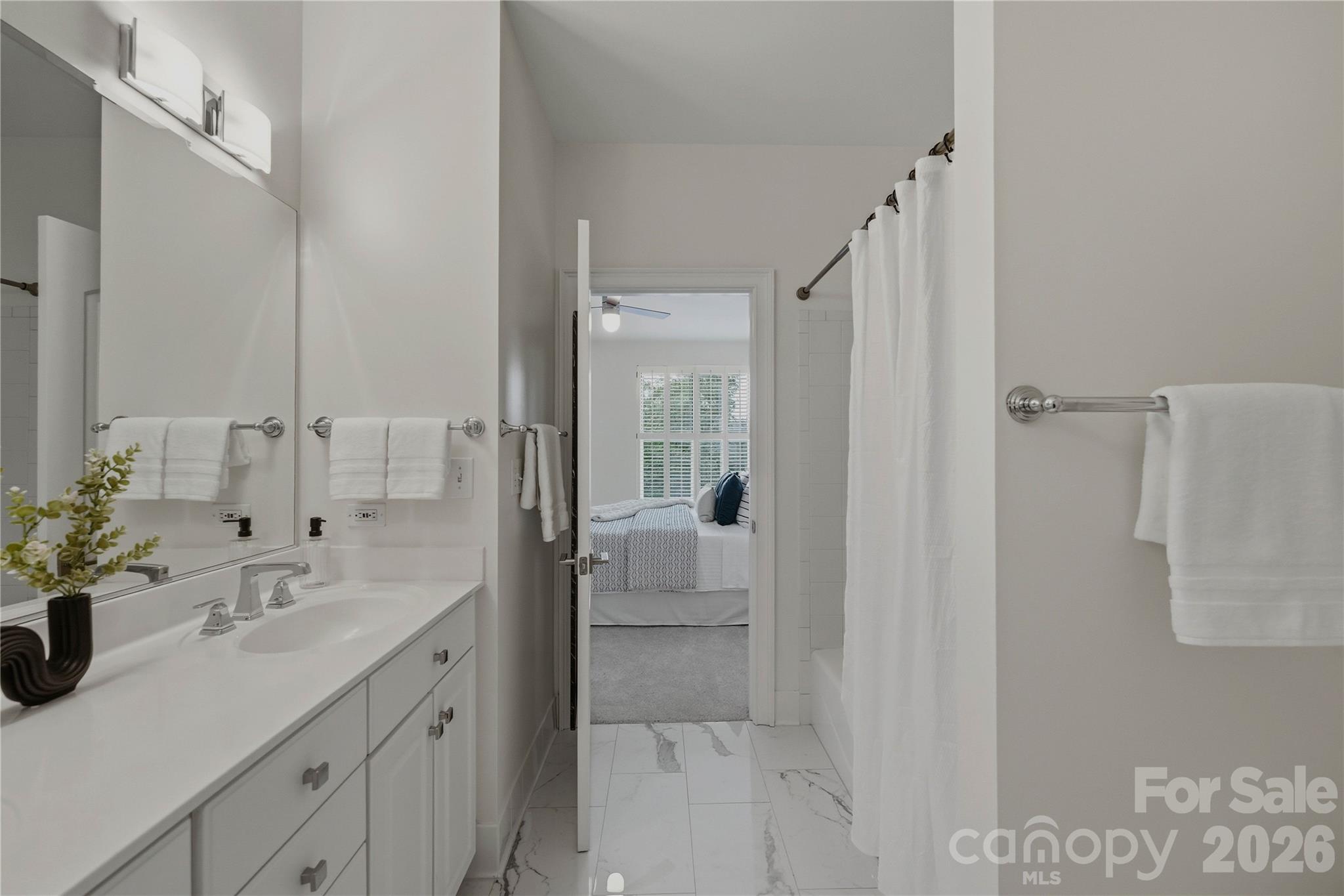 400 N Church Street 226 Property Photo 18