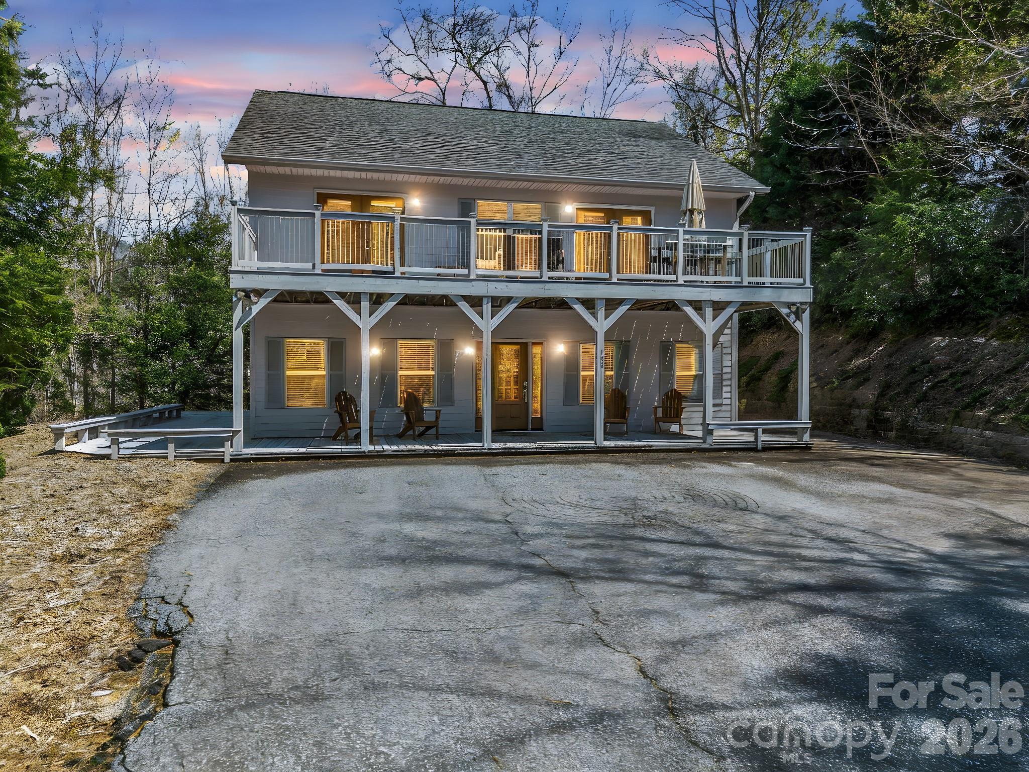 121 Fern Loop Property Photo 35