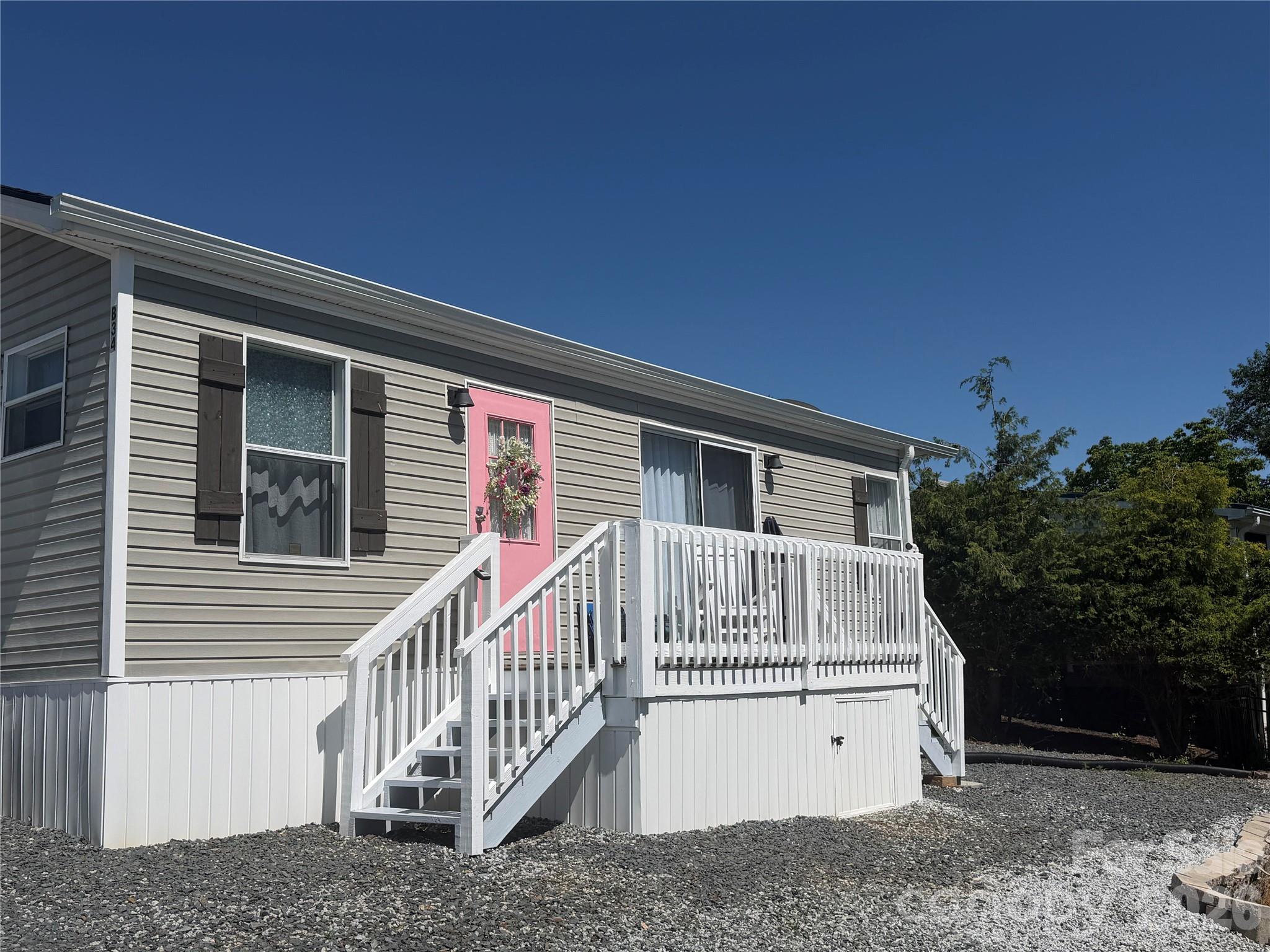 166 Eagle Drive Property Photo 1
