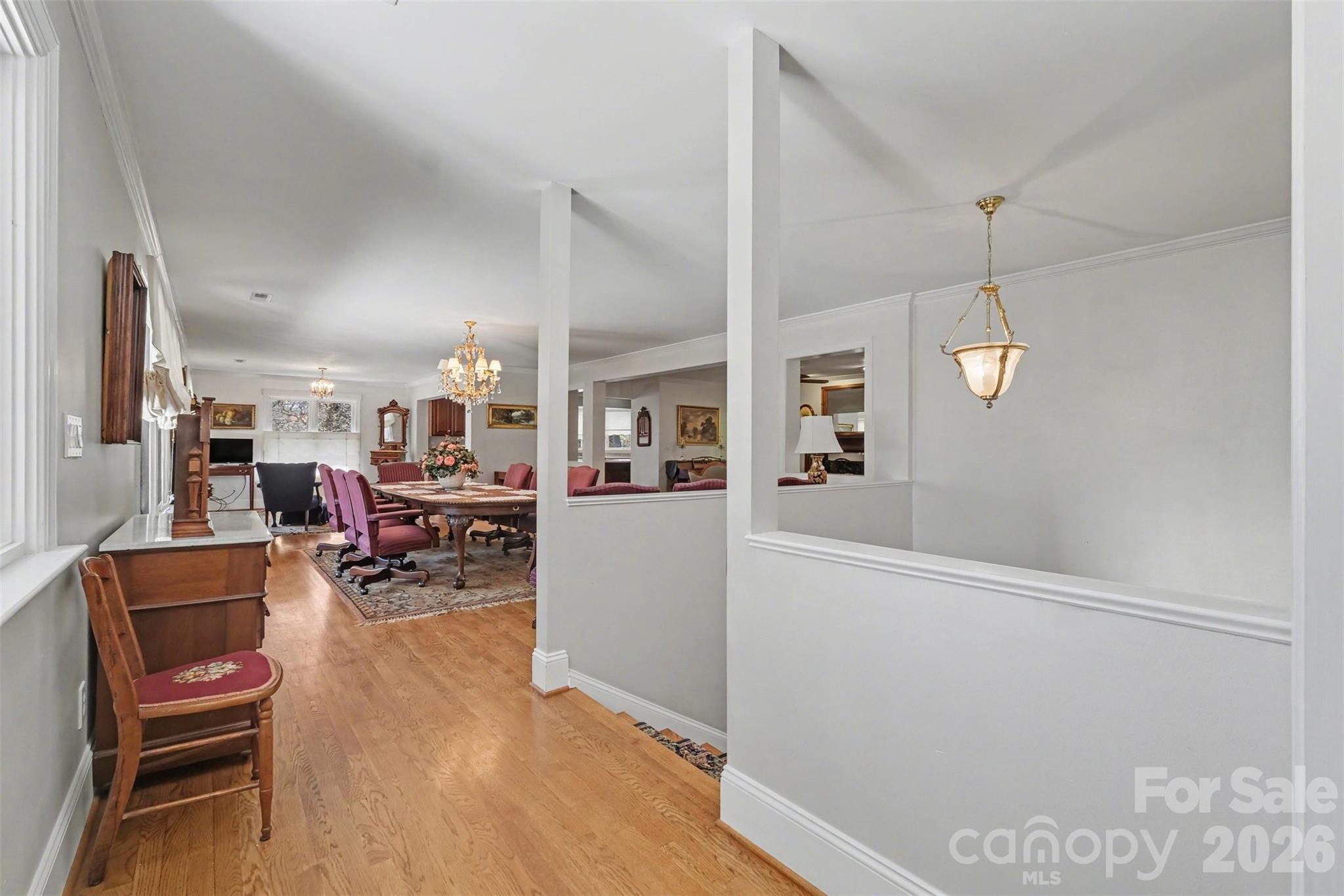 746 Grandview Drive Property Photo 39