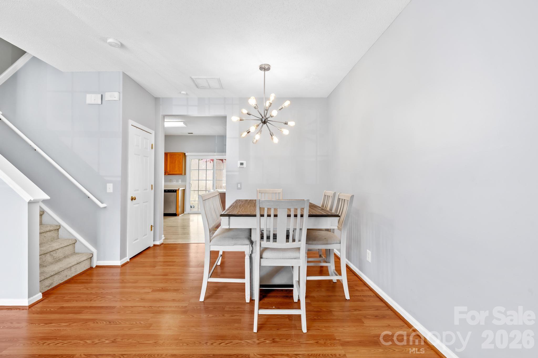 2823 Summergrove Court Property Photo 10