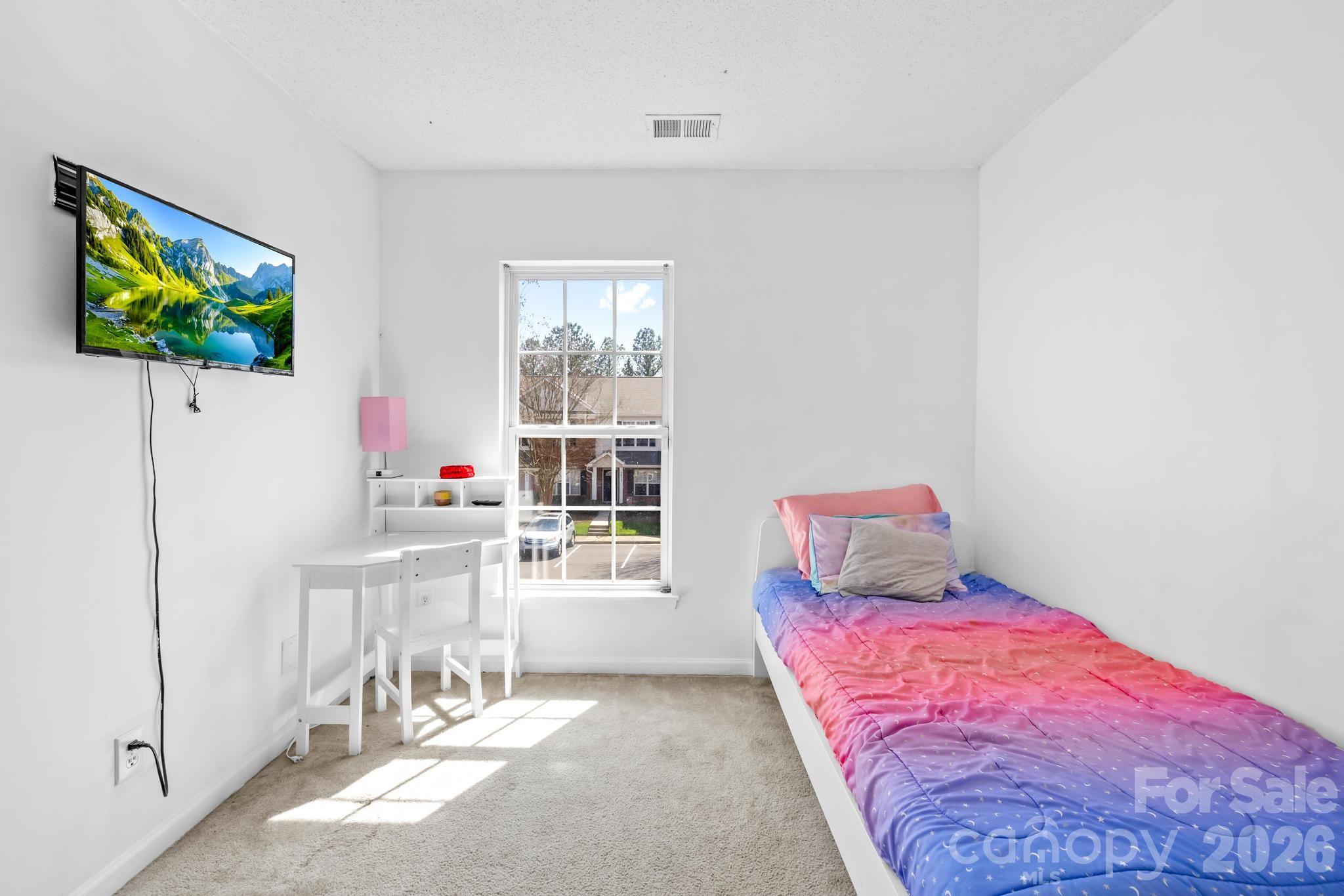 2823 Summergrove Court Property Photo 20