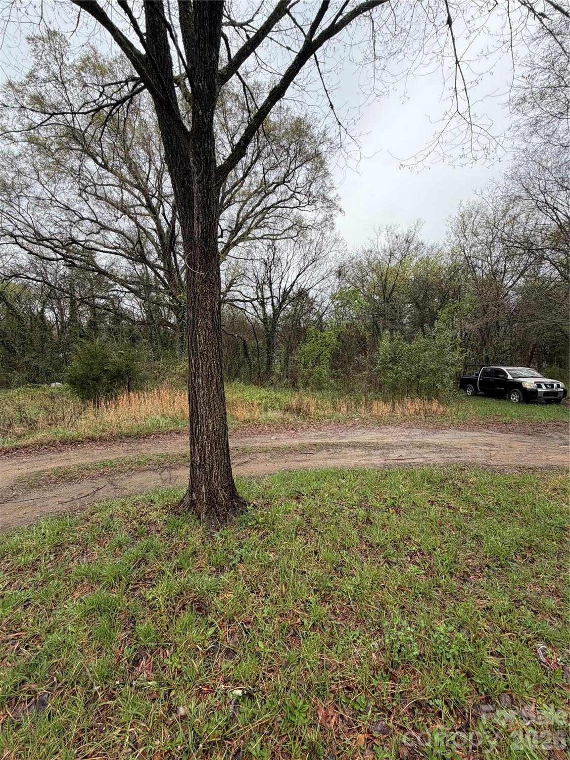 257 Hall Avenue Property Photo 1