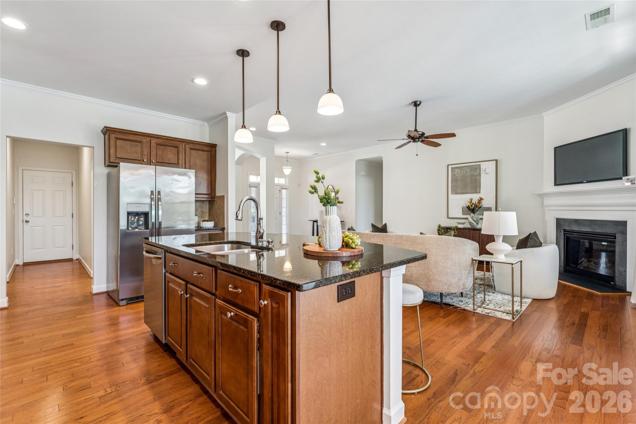 2632 New Haven Street Property Photo 6