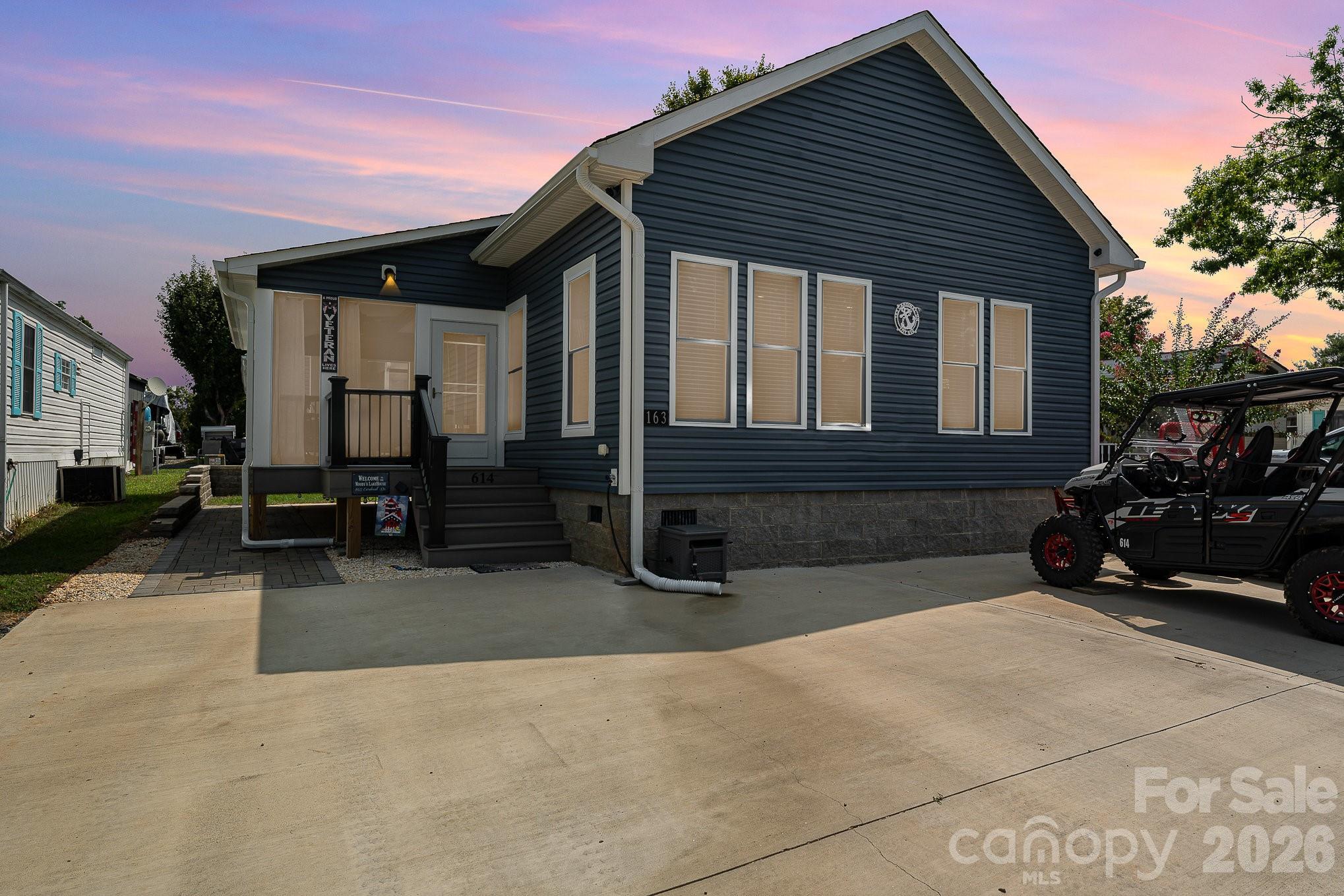 163 Cardinal Drive Property Photo 1
