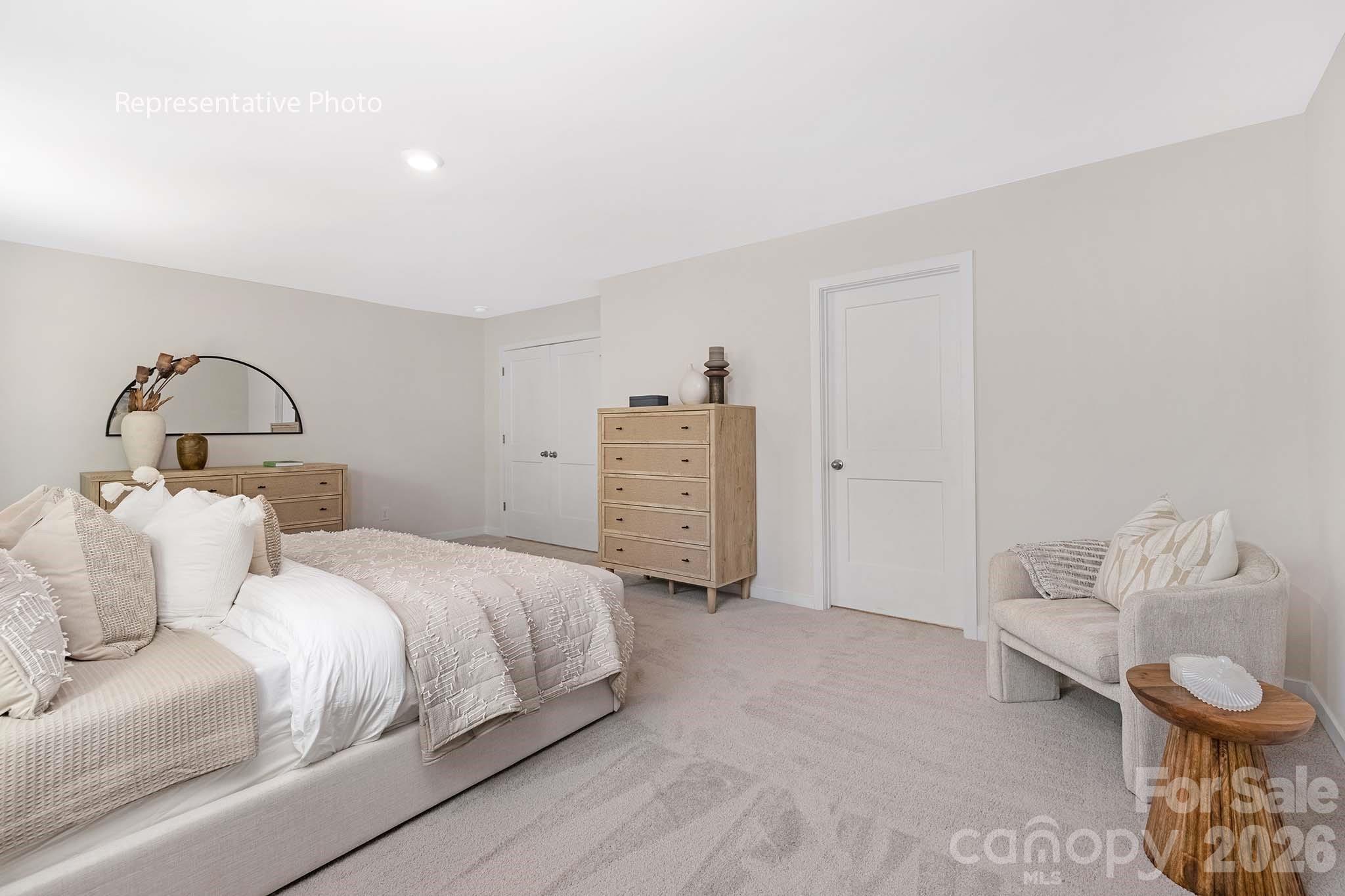 1090 Whistling Place Property Photo 11