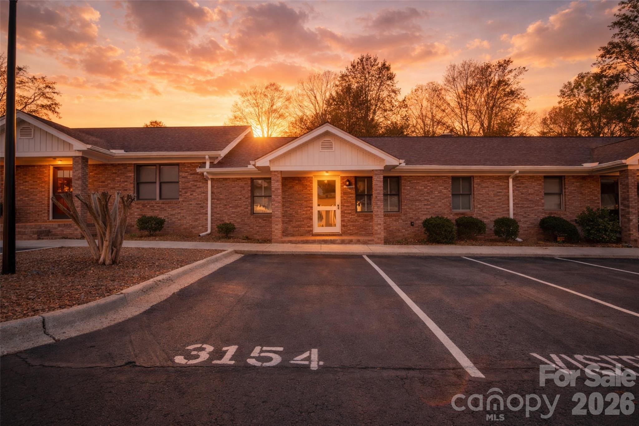 3154 Devonshire Drive Property Photo 1