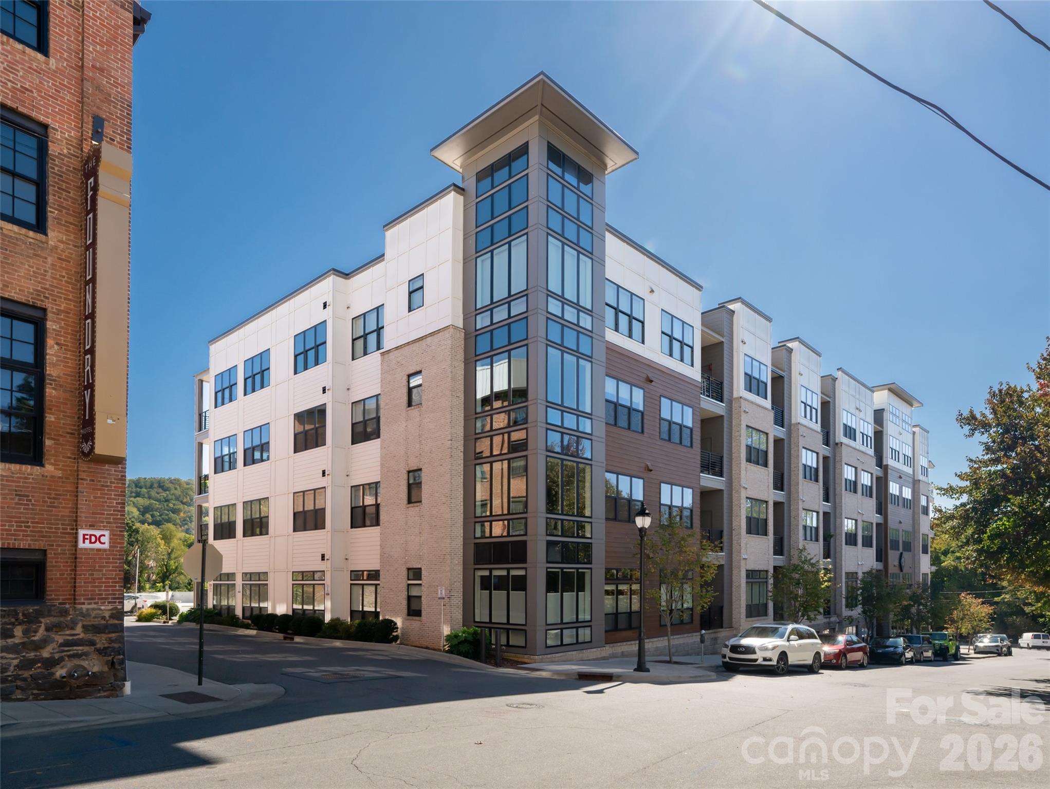 55 S Market Street 210 Property Photo 2