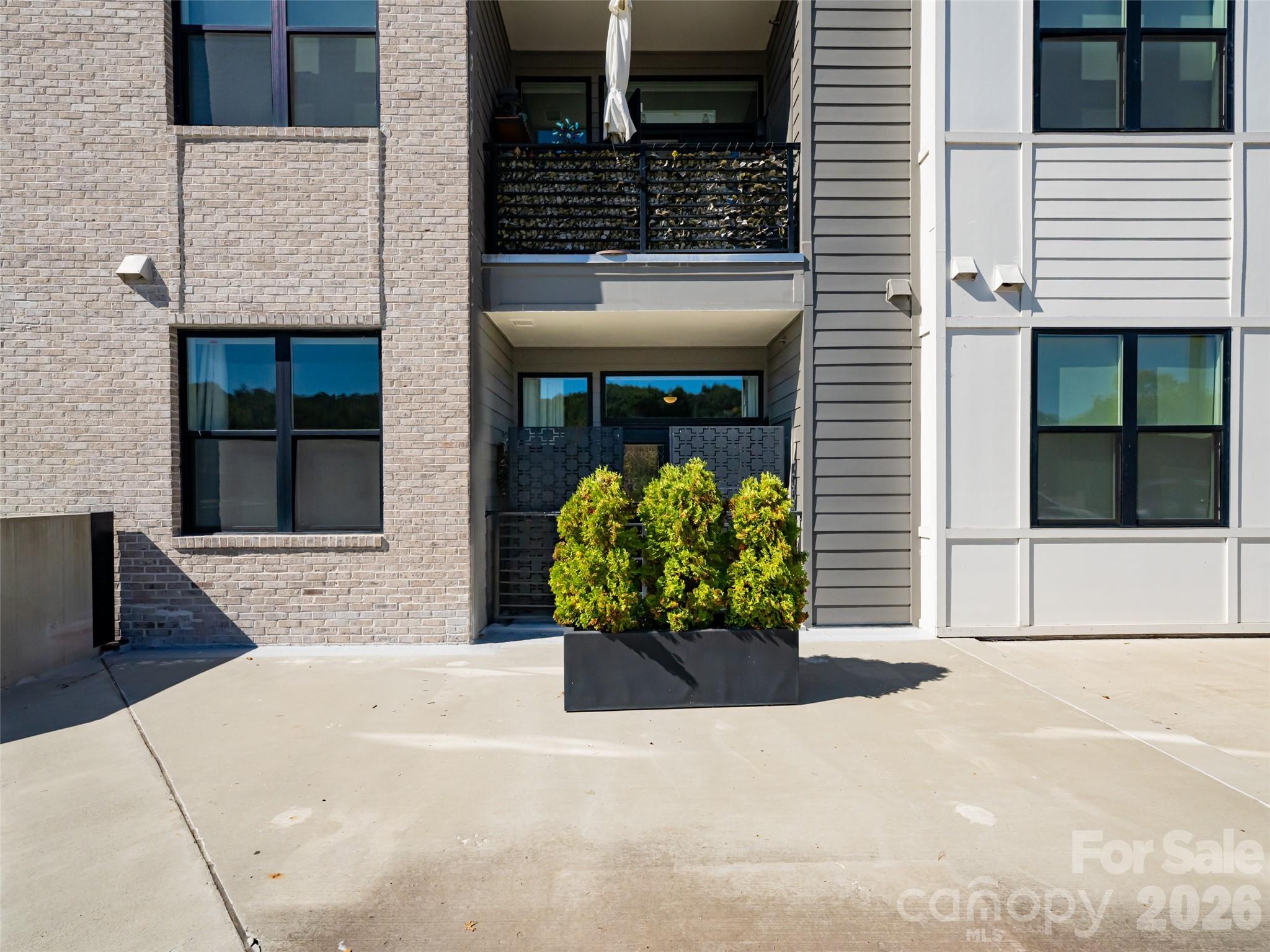 55 S Market Street 210 Property Photo 43