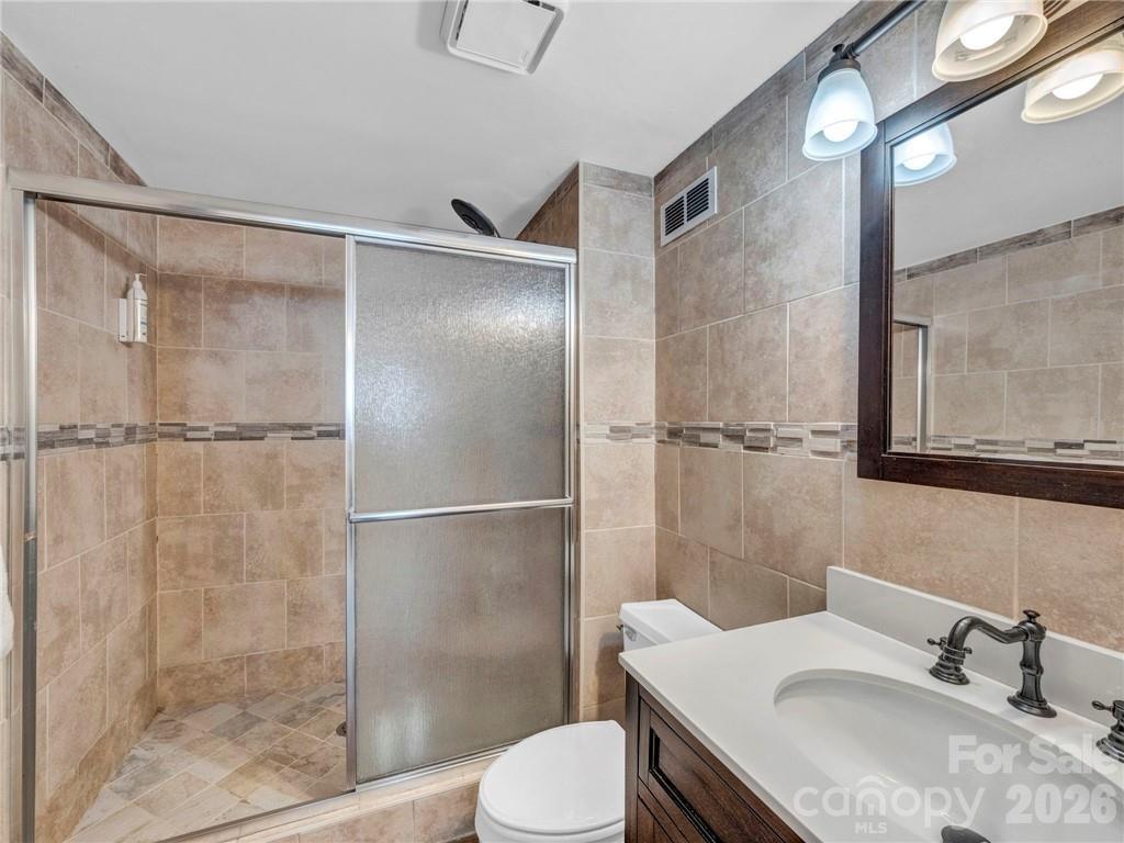 303 Sugar Top Drive 2816 Property Photo 15