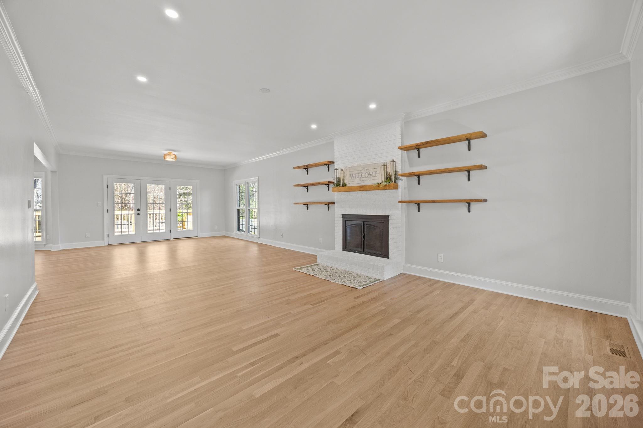 5243 Mintridge Road Property Photo 8