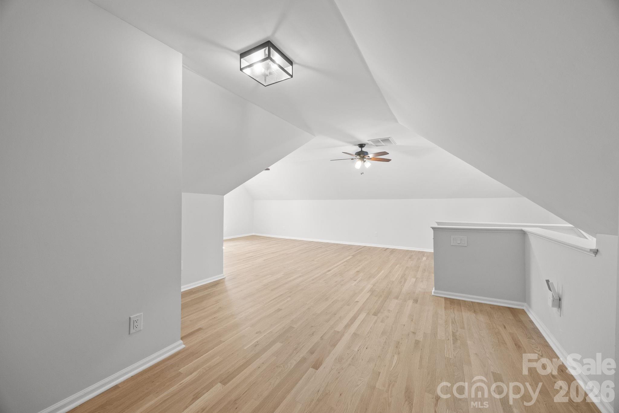 5243 Mintridge Road Property Photo 33