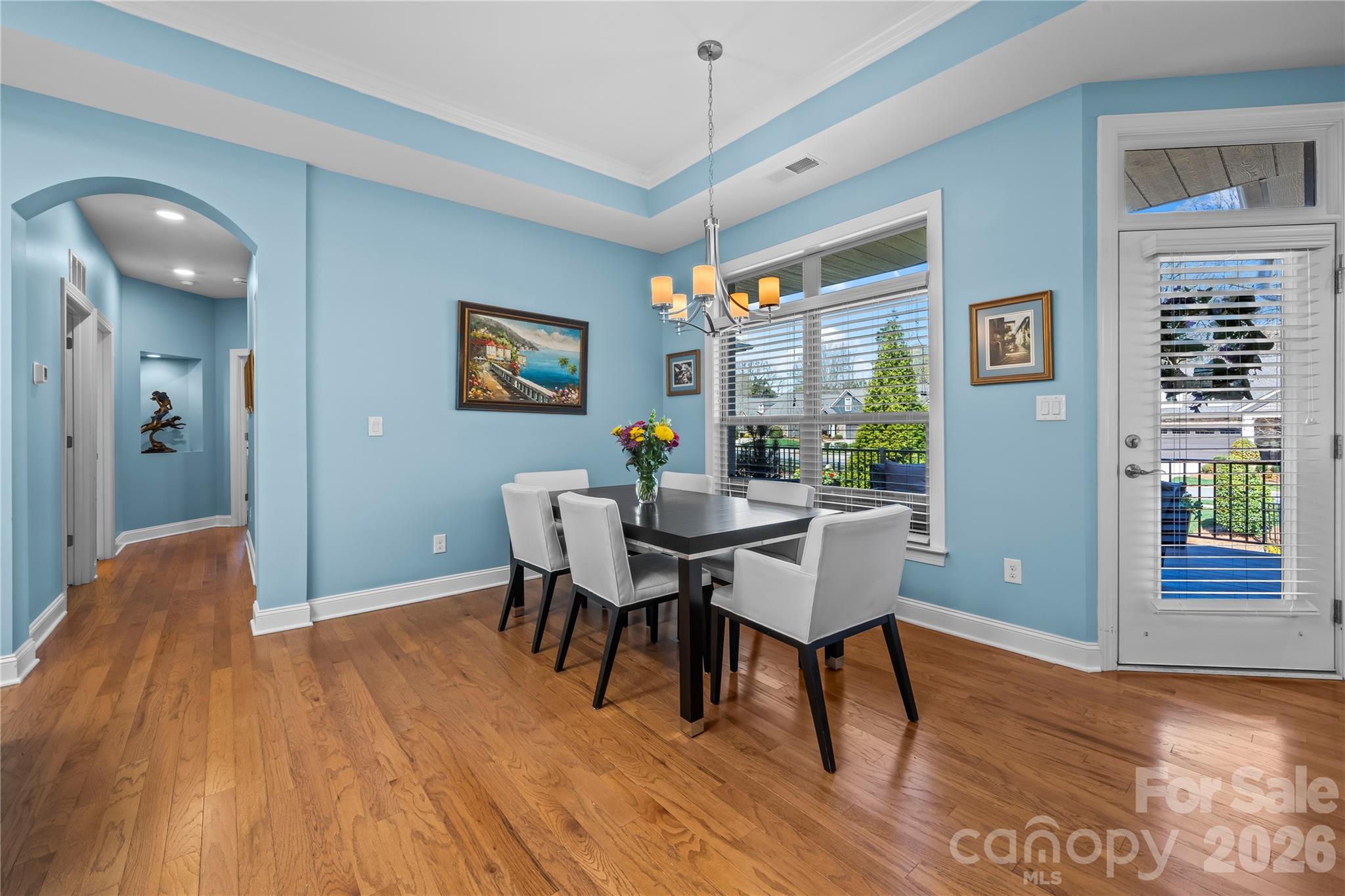 8020 Parknoll Drive Property Photo 8