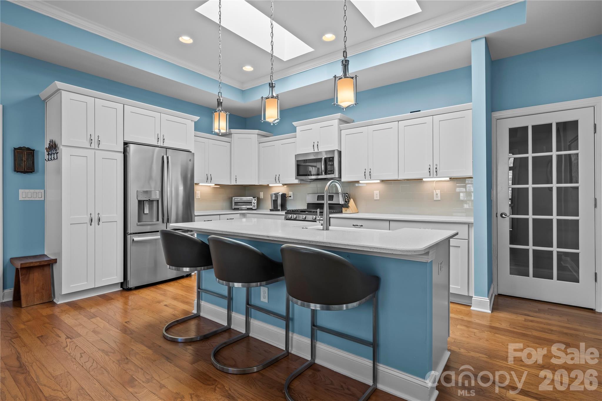 8020 Parknoll Drive Property Photo 10