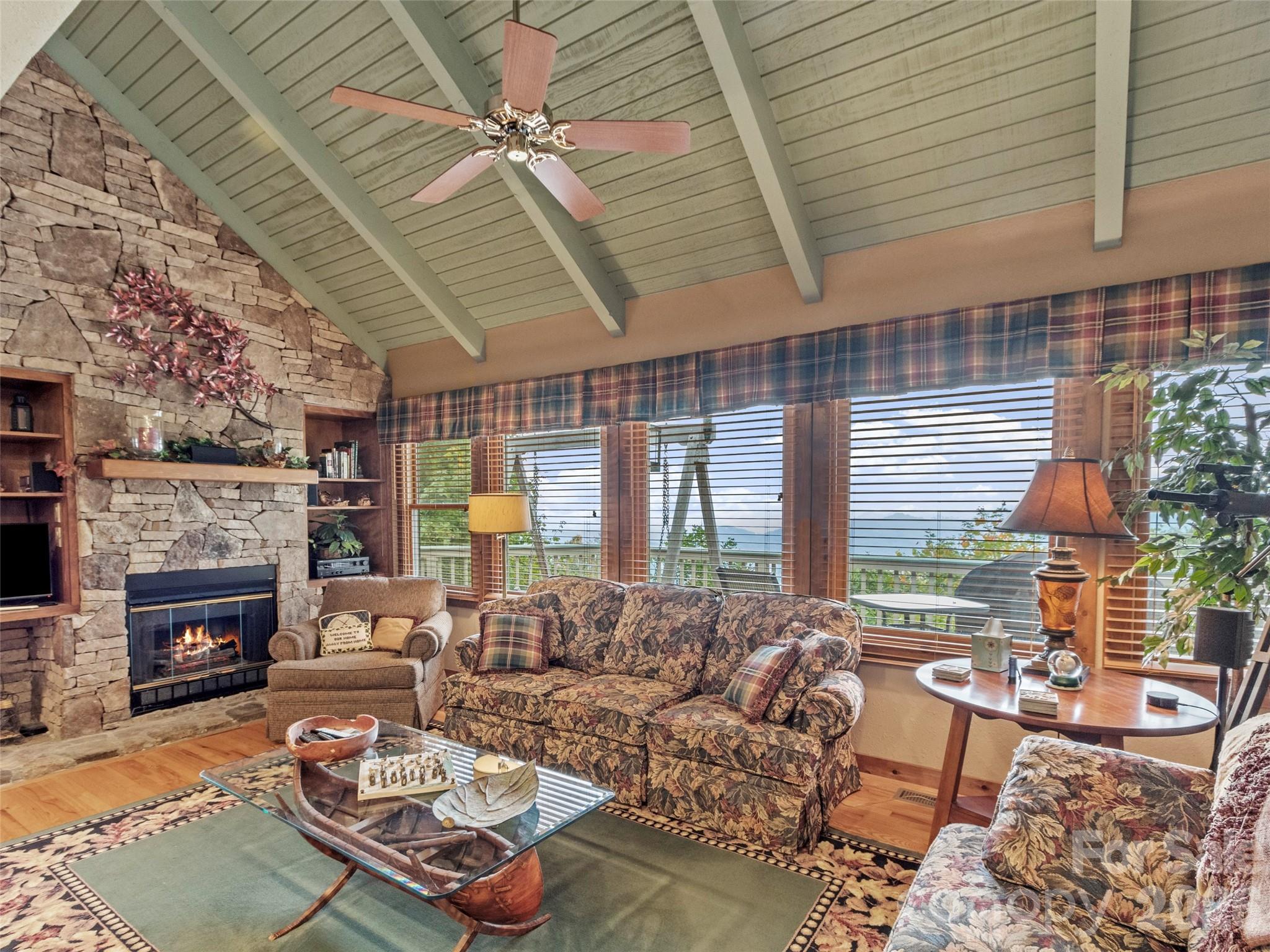 21 Ivy Ridge Road Property Photo 3