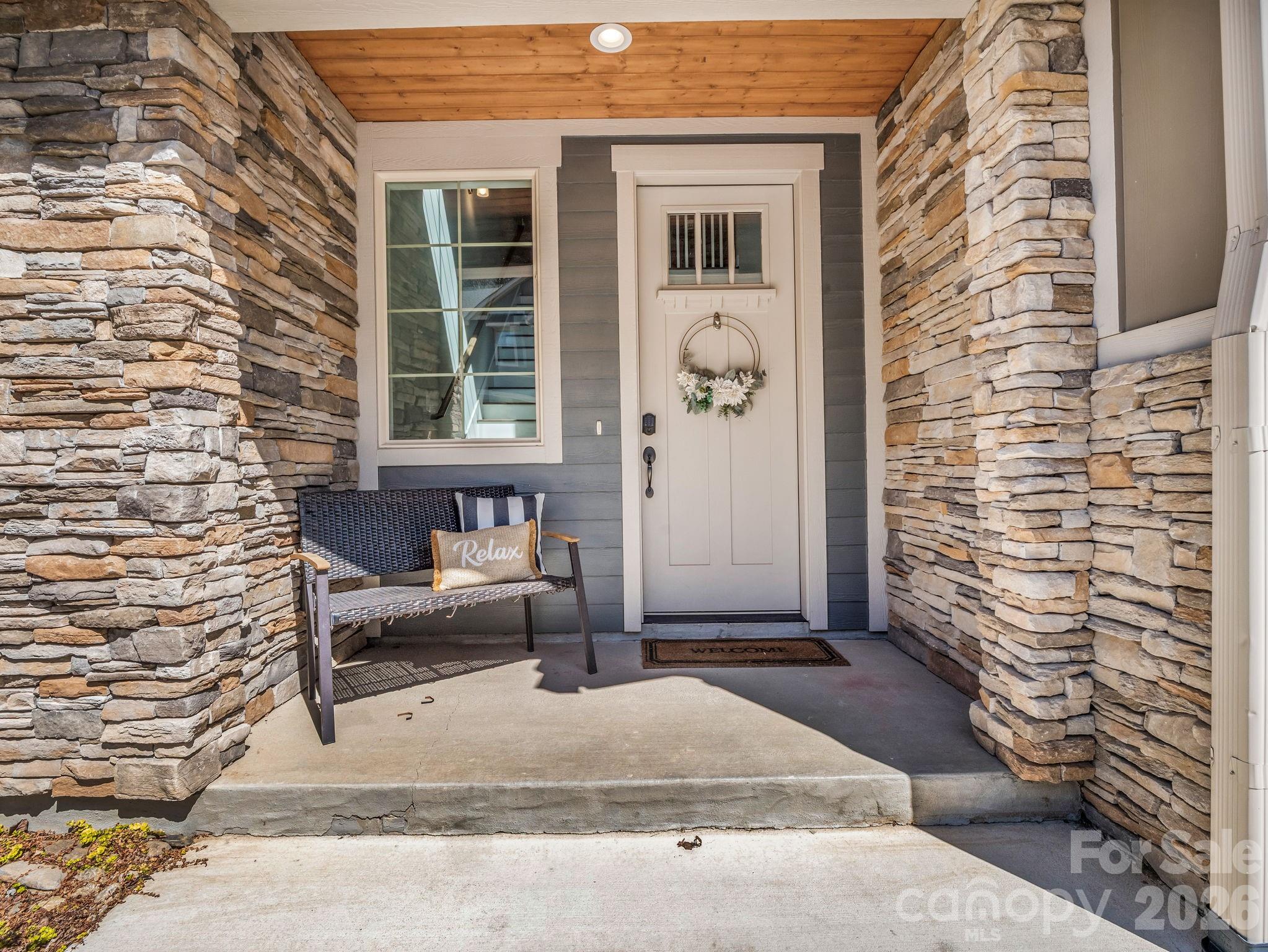 518 Sweet Birch Park Lane Property Photo 4