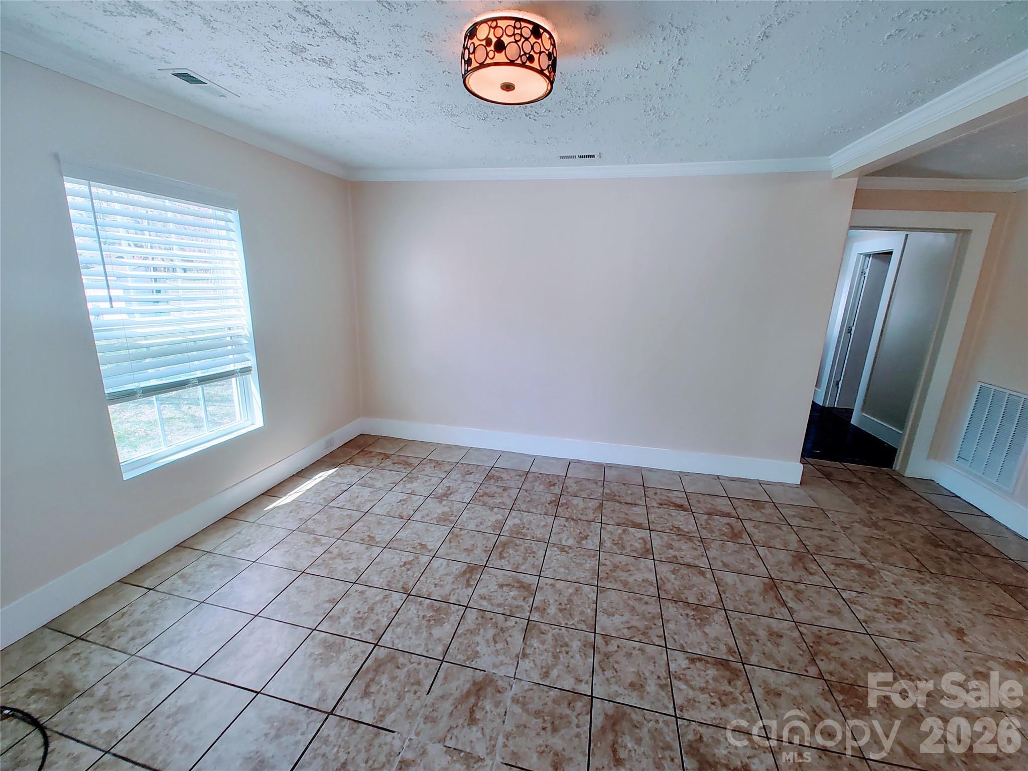 175 Leonard Road Property Photo 8