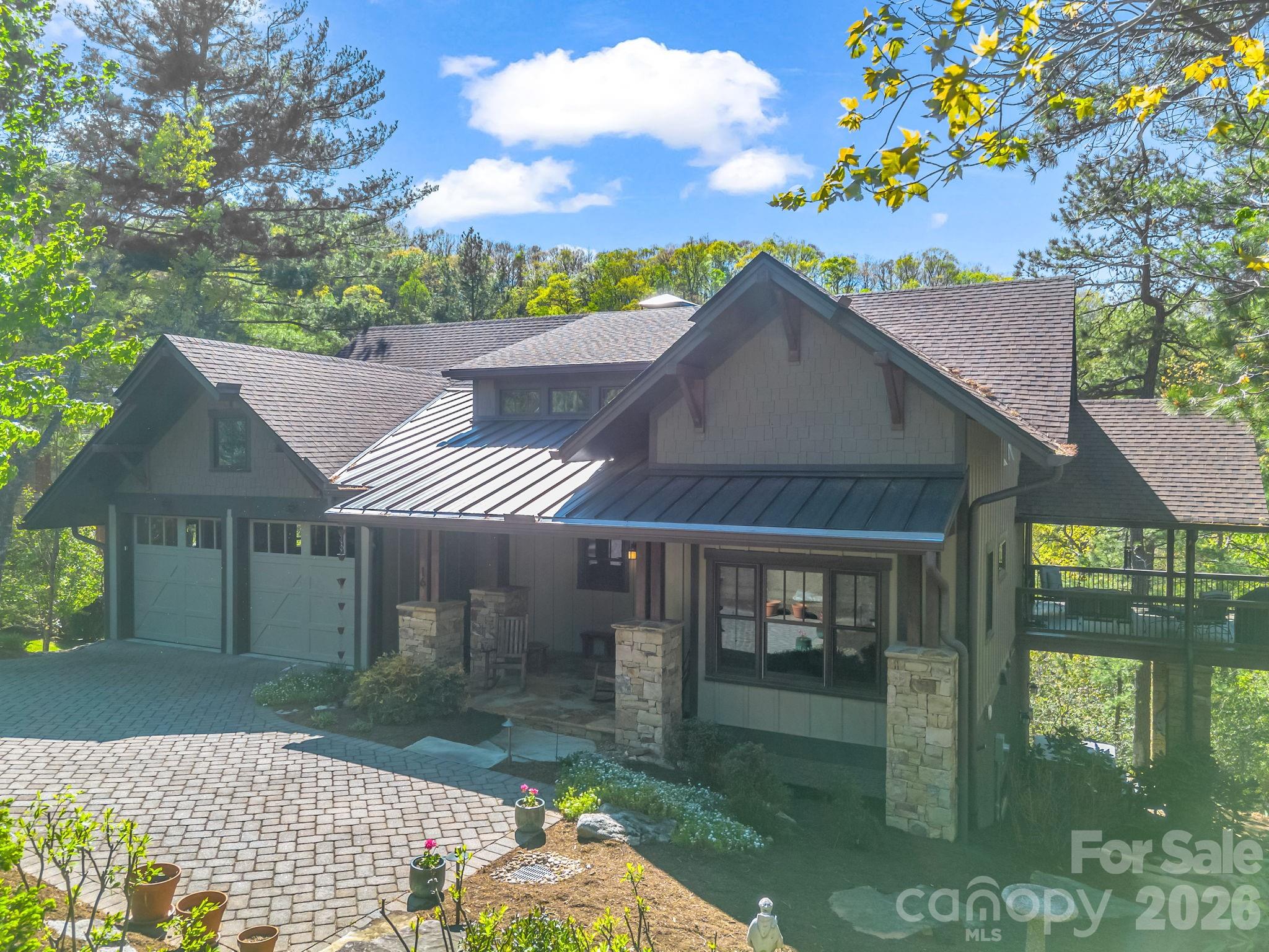16 Panther Gap Road Property Photo 6