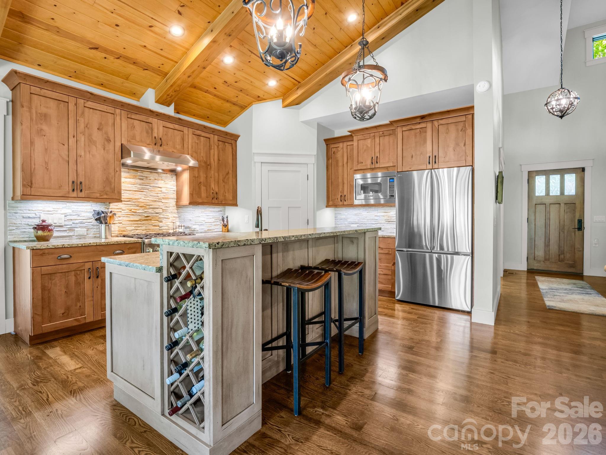 16 Panther Gap Road Property Photo 12