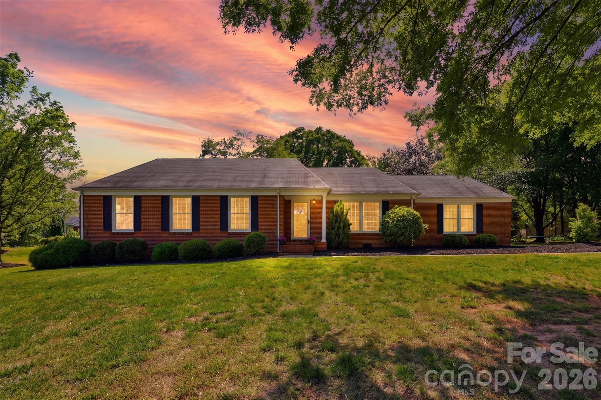 1406 Lakeview Drive Property Photo 6