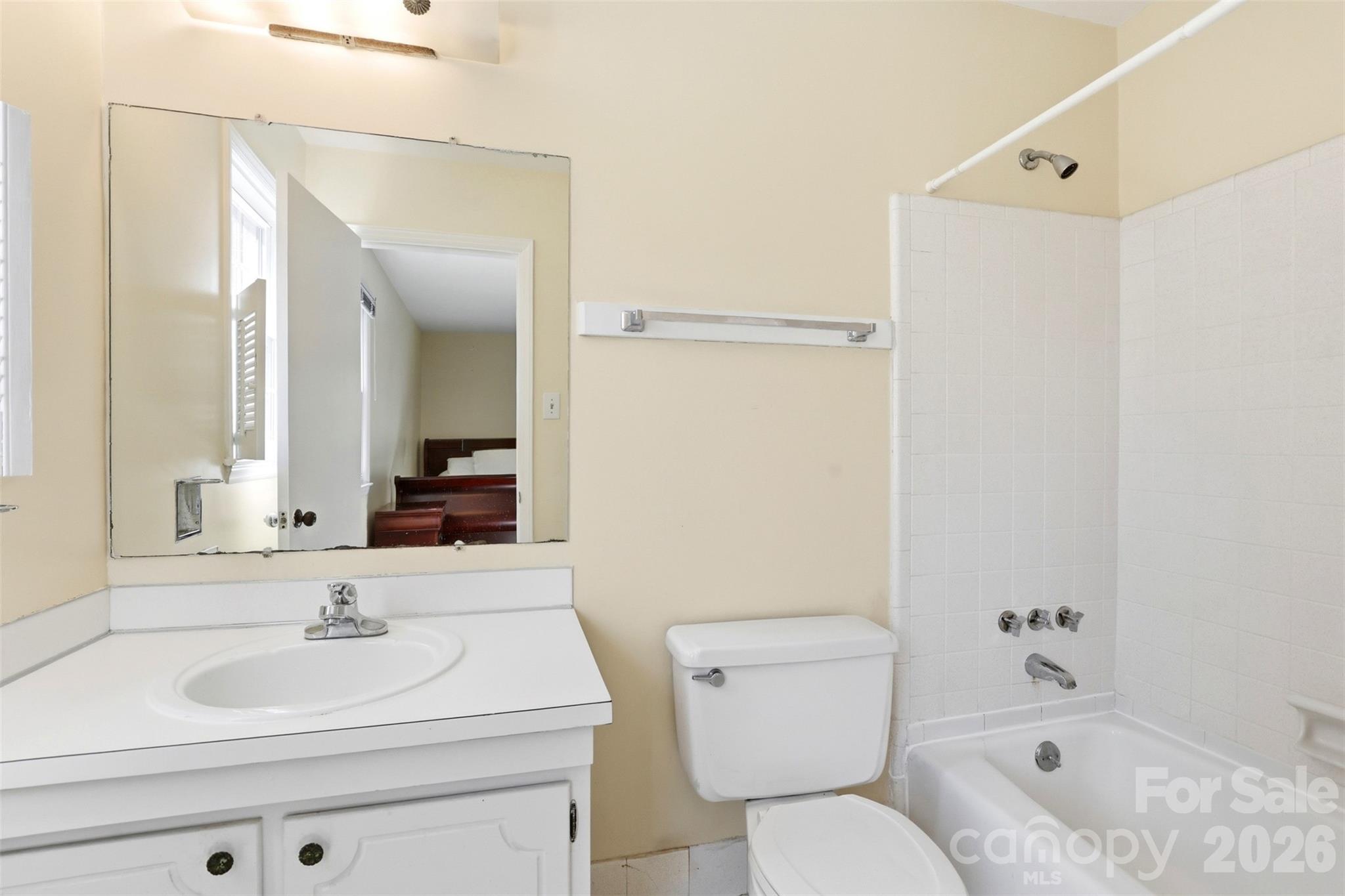 1406 Lakeview Drive Property Photo 22