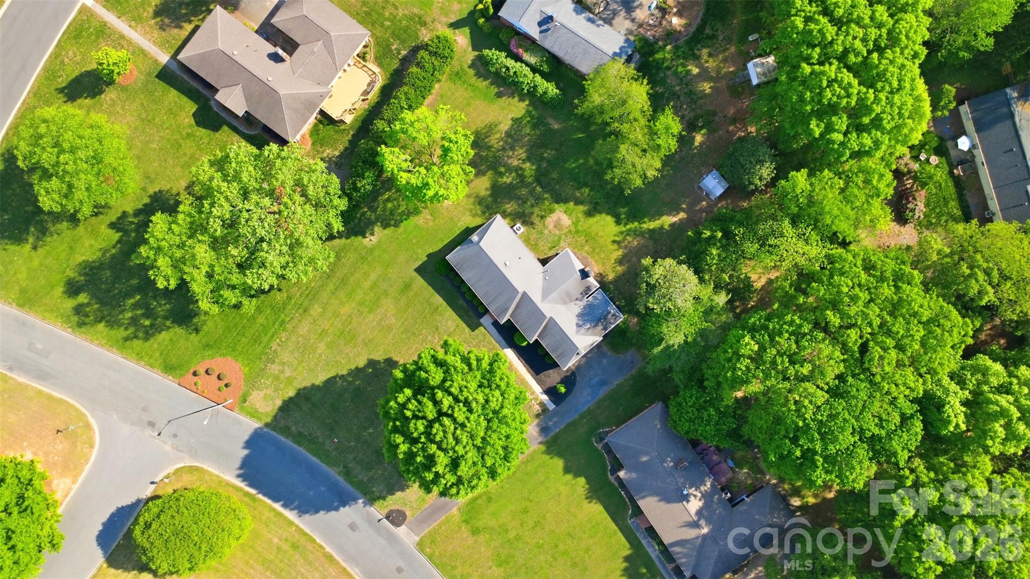 1406 Lakeview Drive Property Photo 43