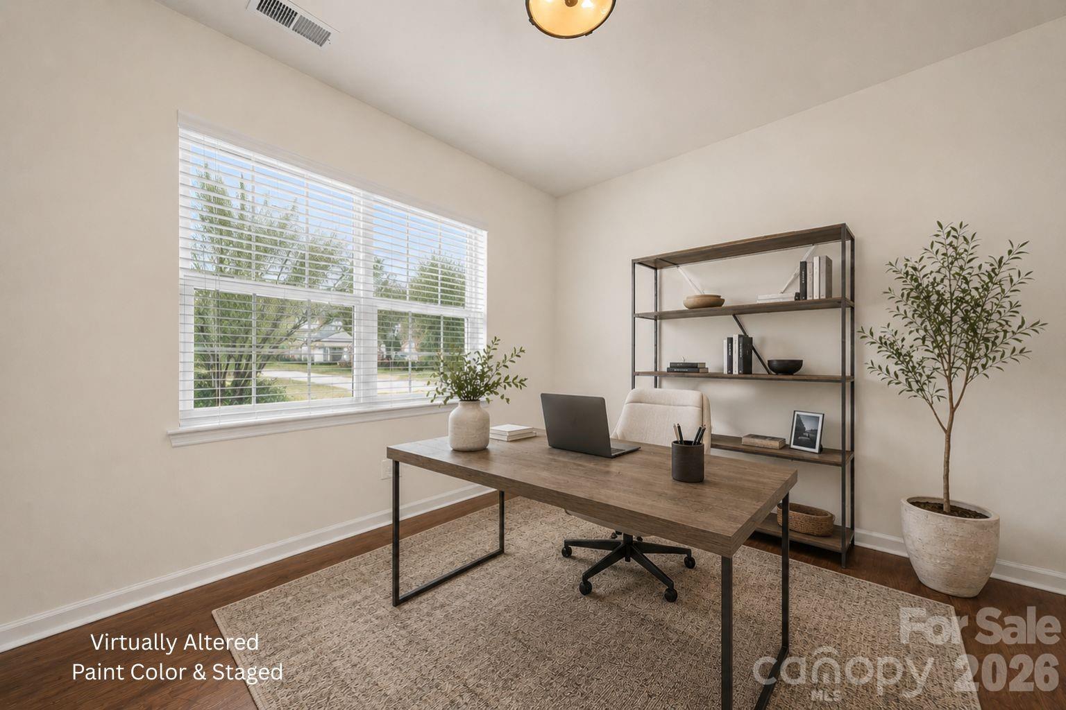 2617 Kinmere Drive Property Photo 2