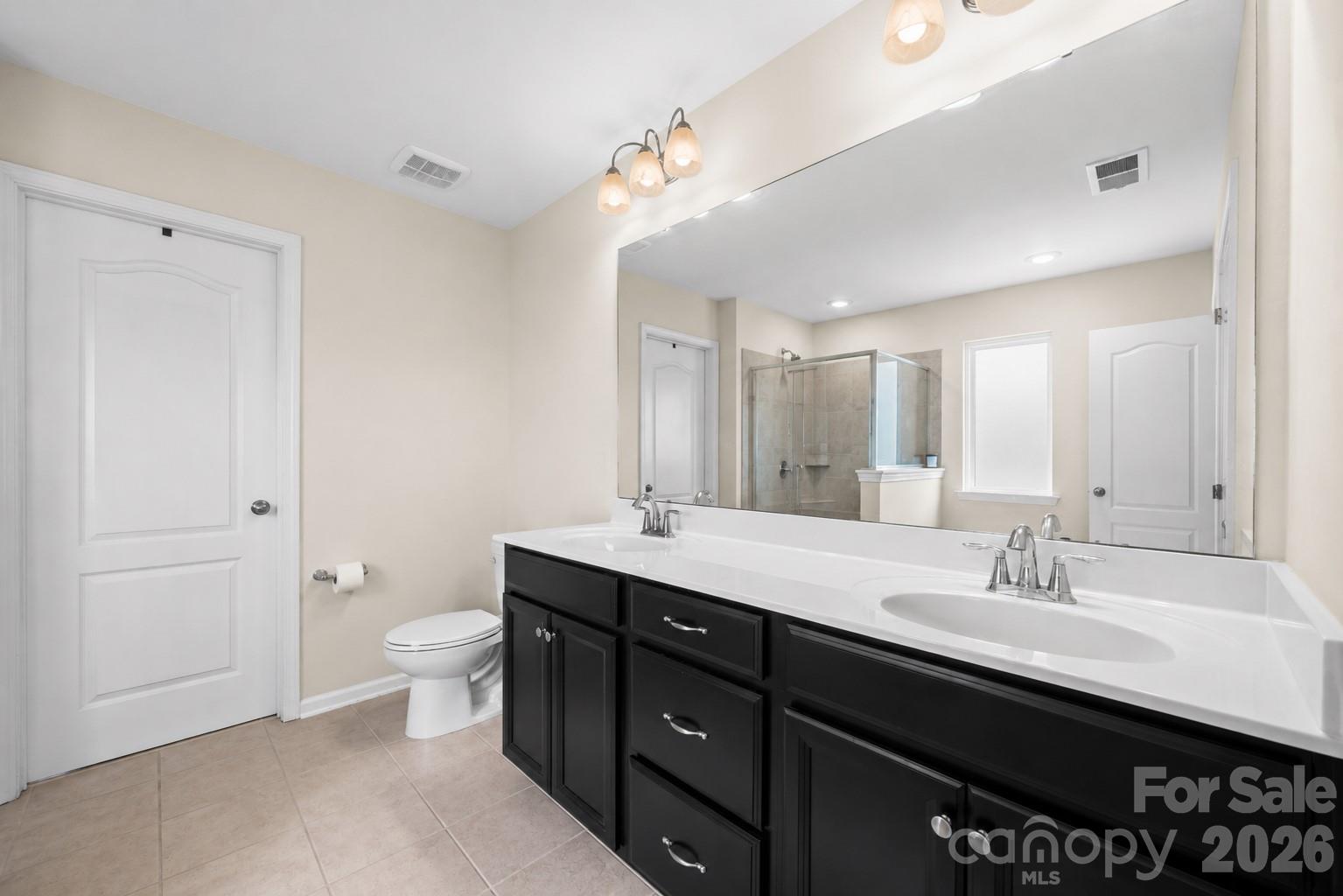 2617 Kinmere Drive Property Photo 16