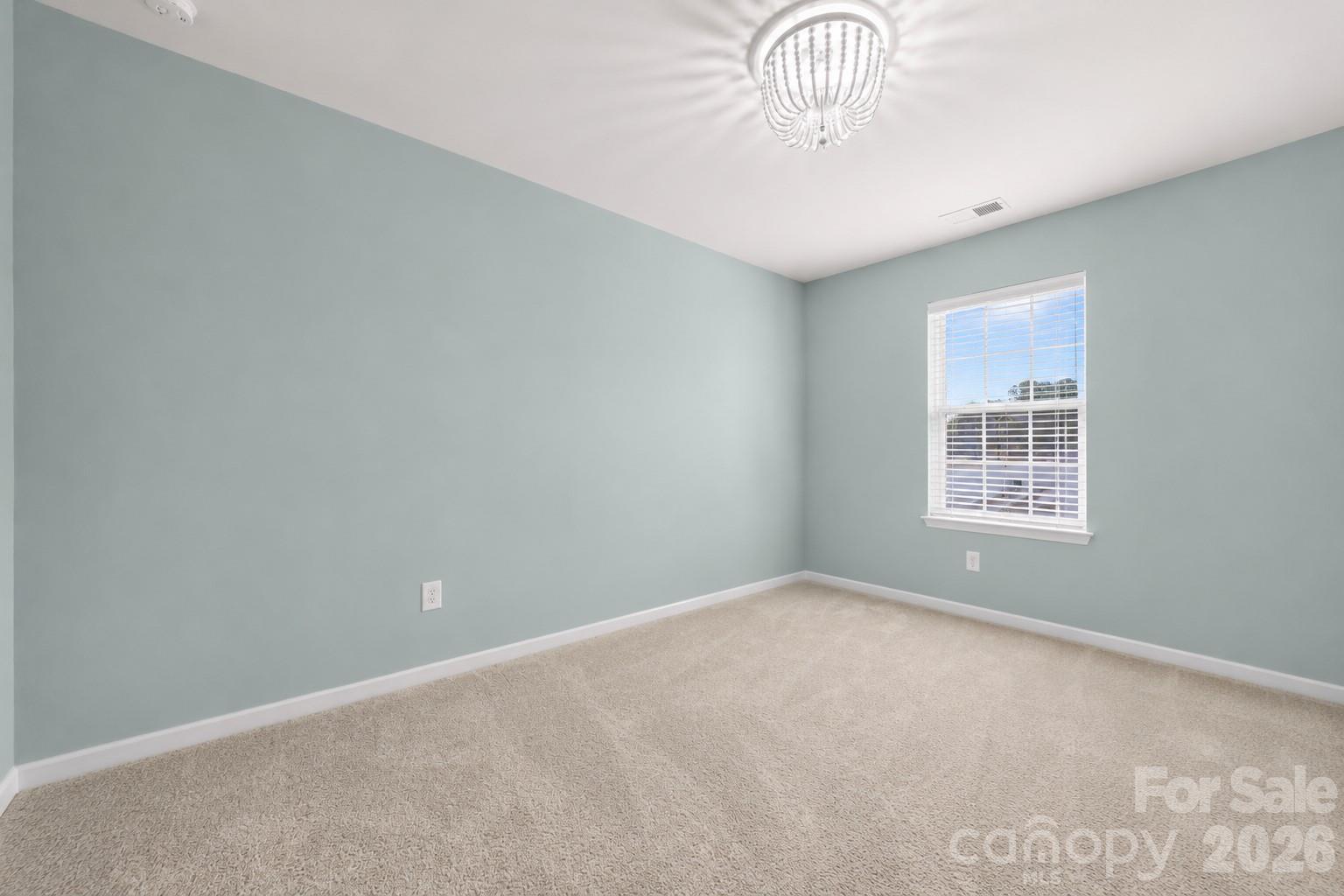 2617 Kinmere Drive Property Photo 20