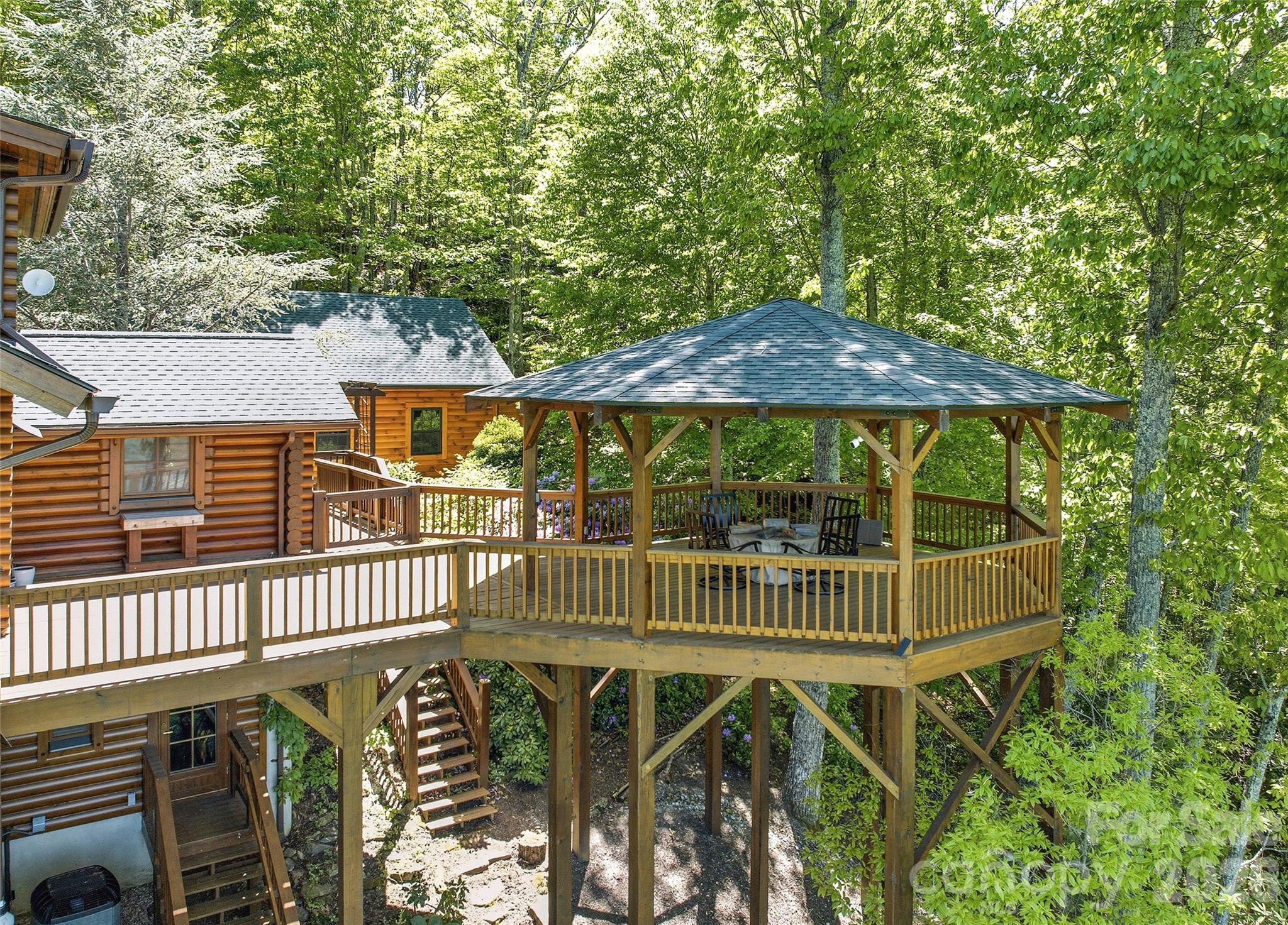 1200 Tawodi Trail Property Photo 5