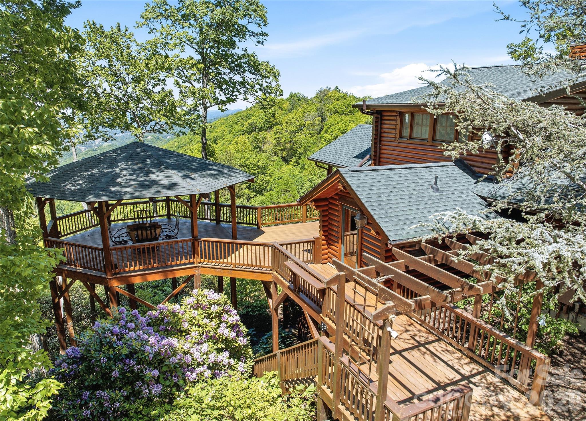 1200 Tawodi Trail Property Photo 6