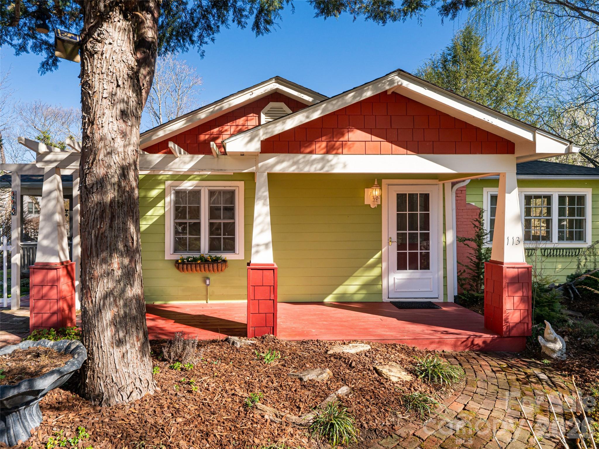 113 5th Street Property Photo 3