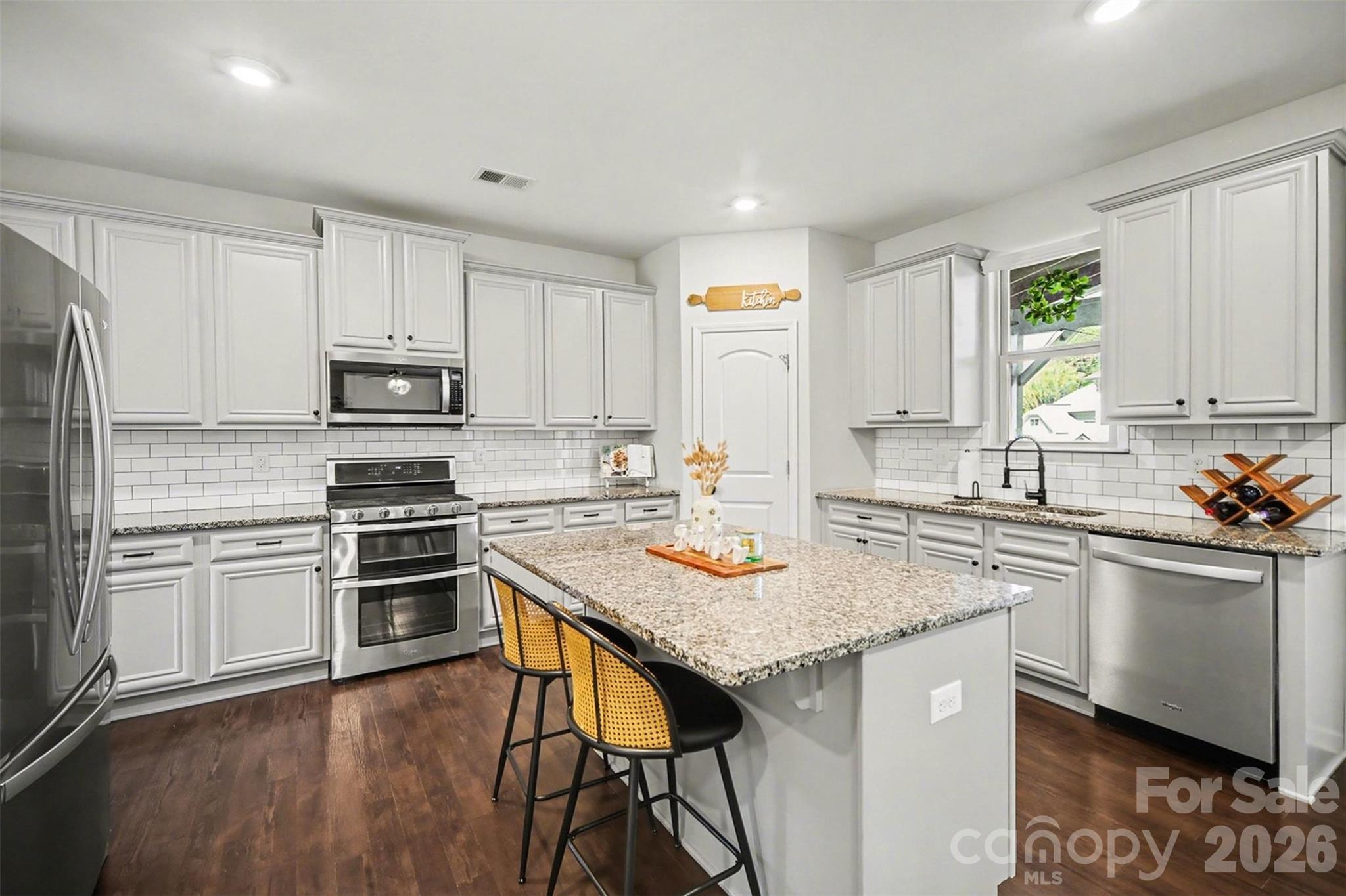 514 Tack Lane Property Photo 11