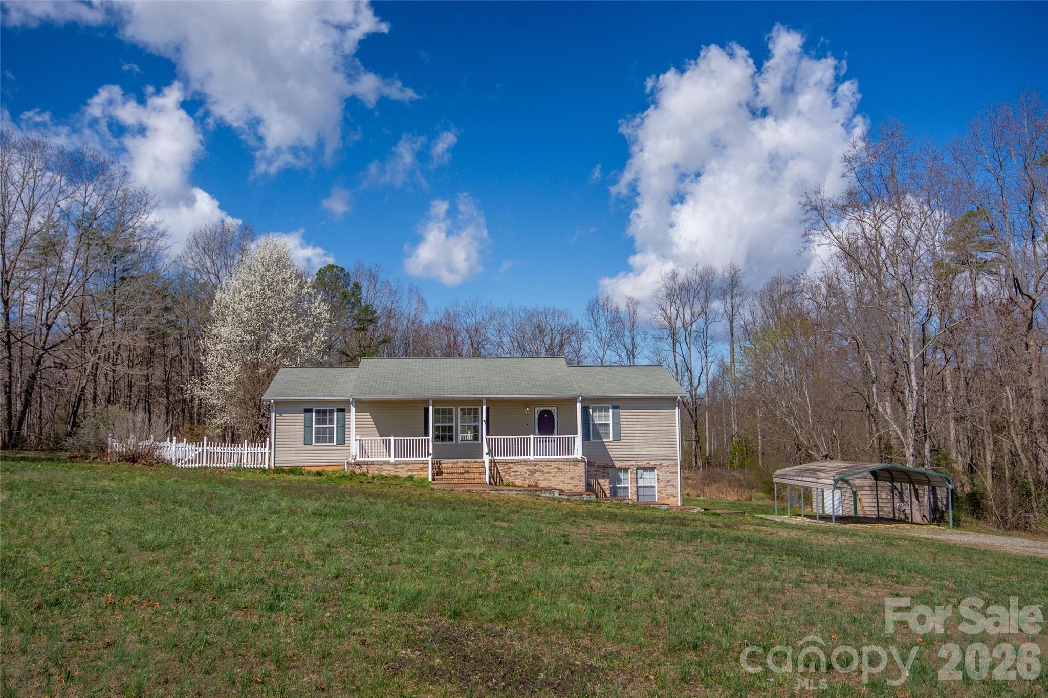 311 Fletcher Road Property Photo 2