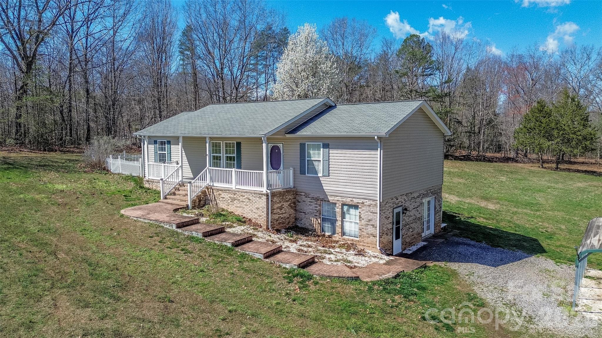 311 Fletcher Road Property Photo 5
