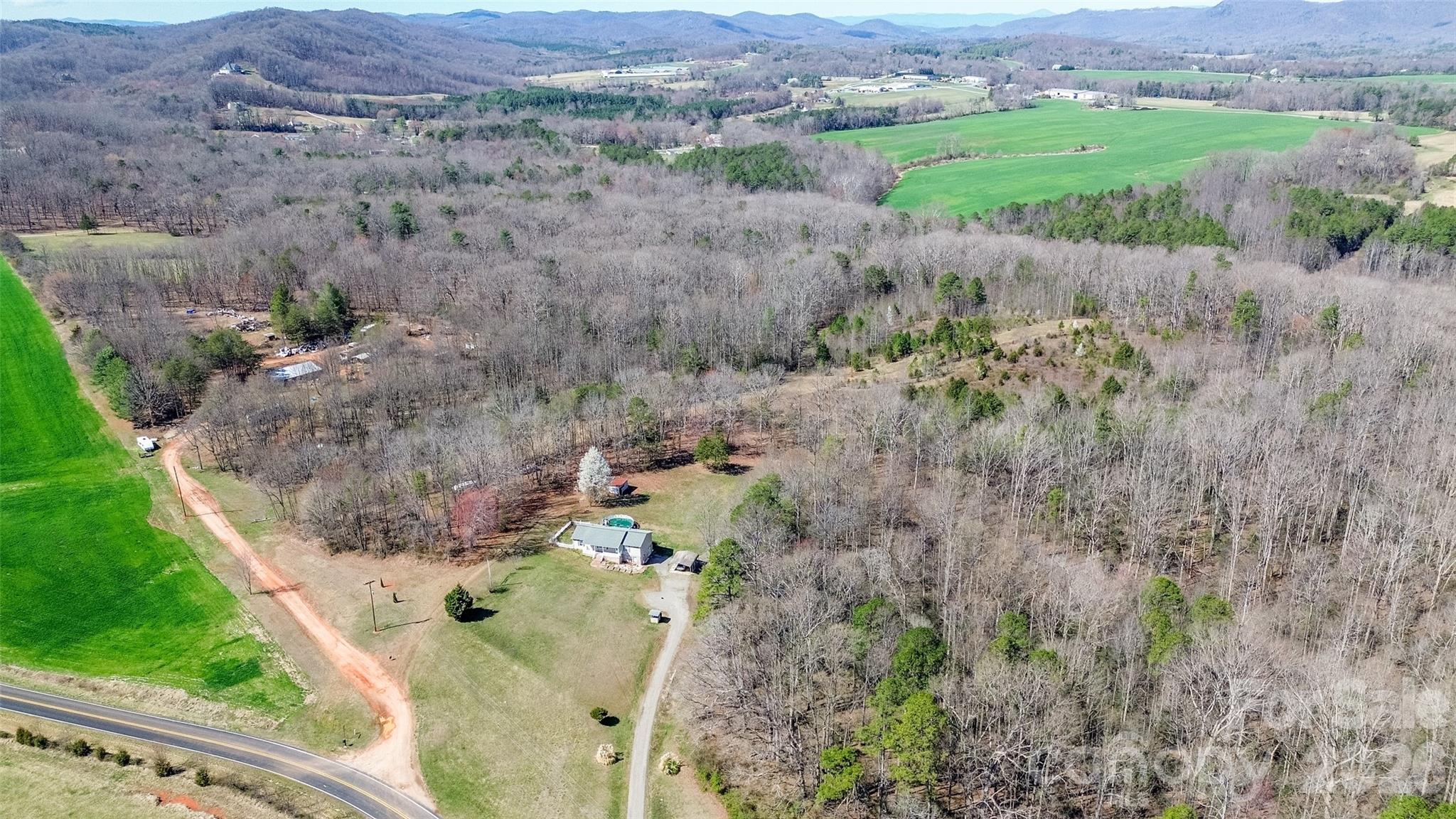 311 Fletcher Road Property Photo 9