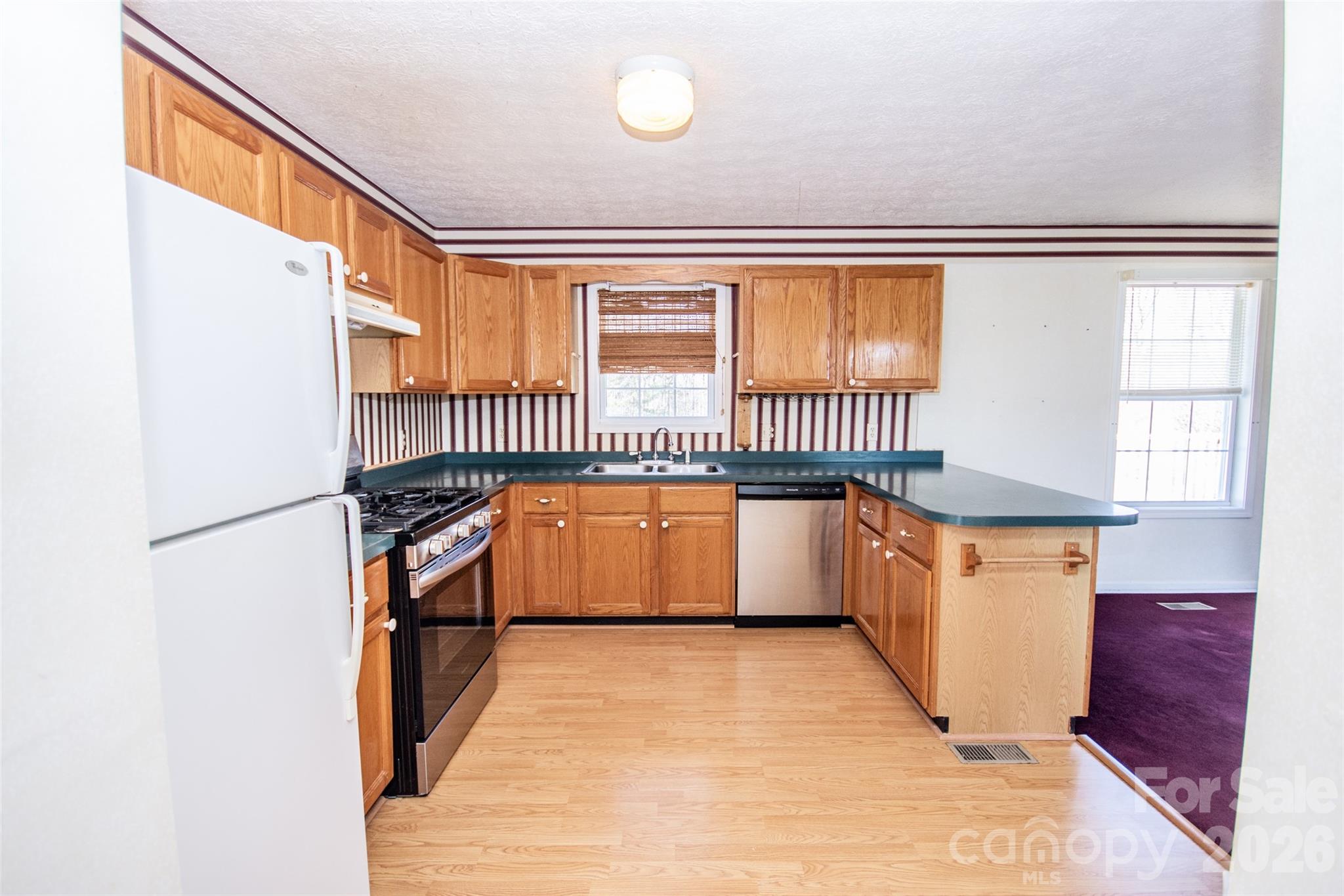 311 Fletcher Road Property Photo 23