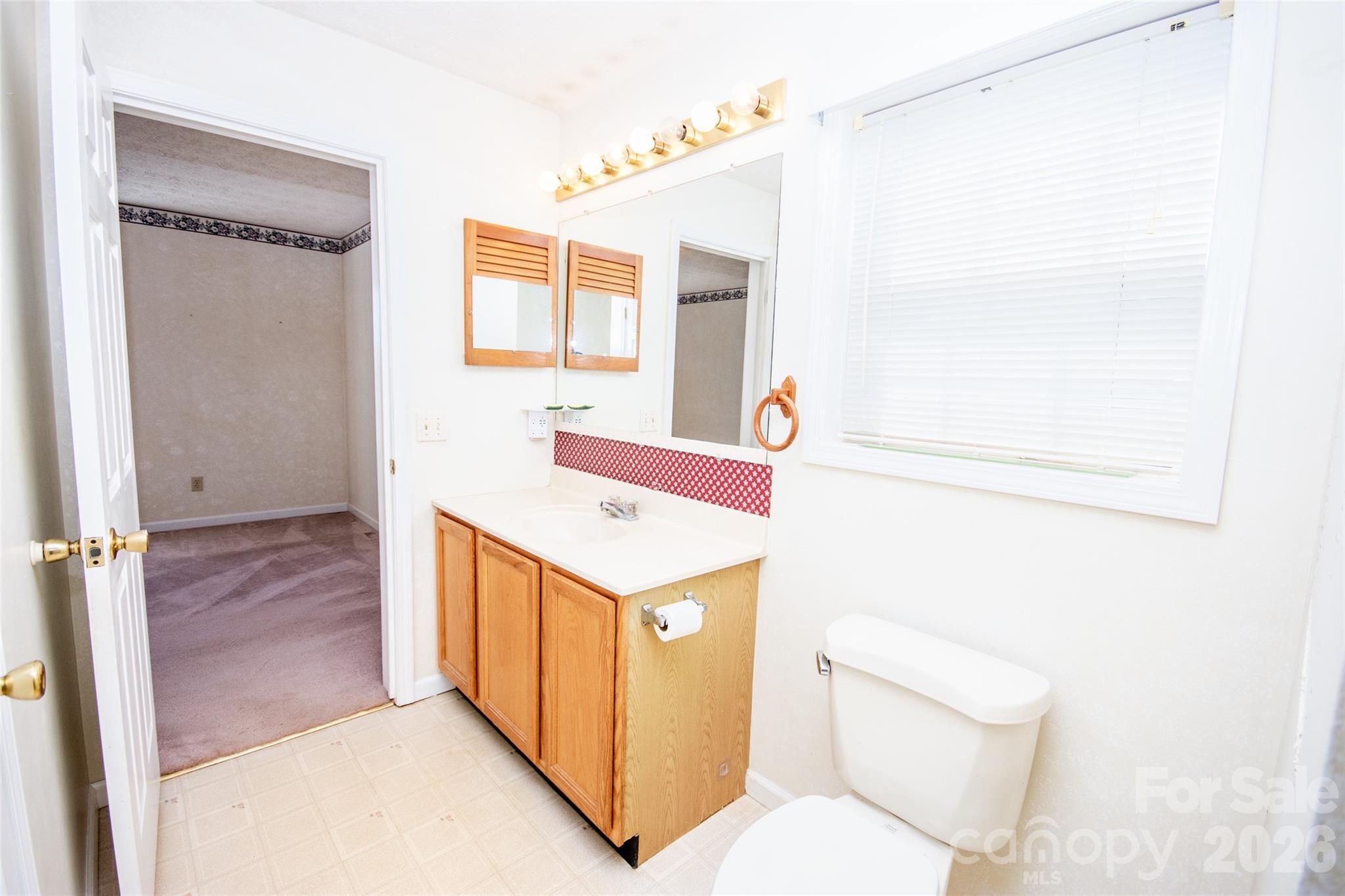 311 Fletcher Road Property Photo 28