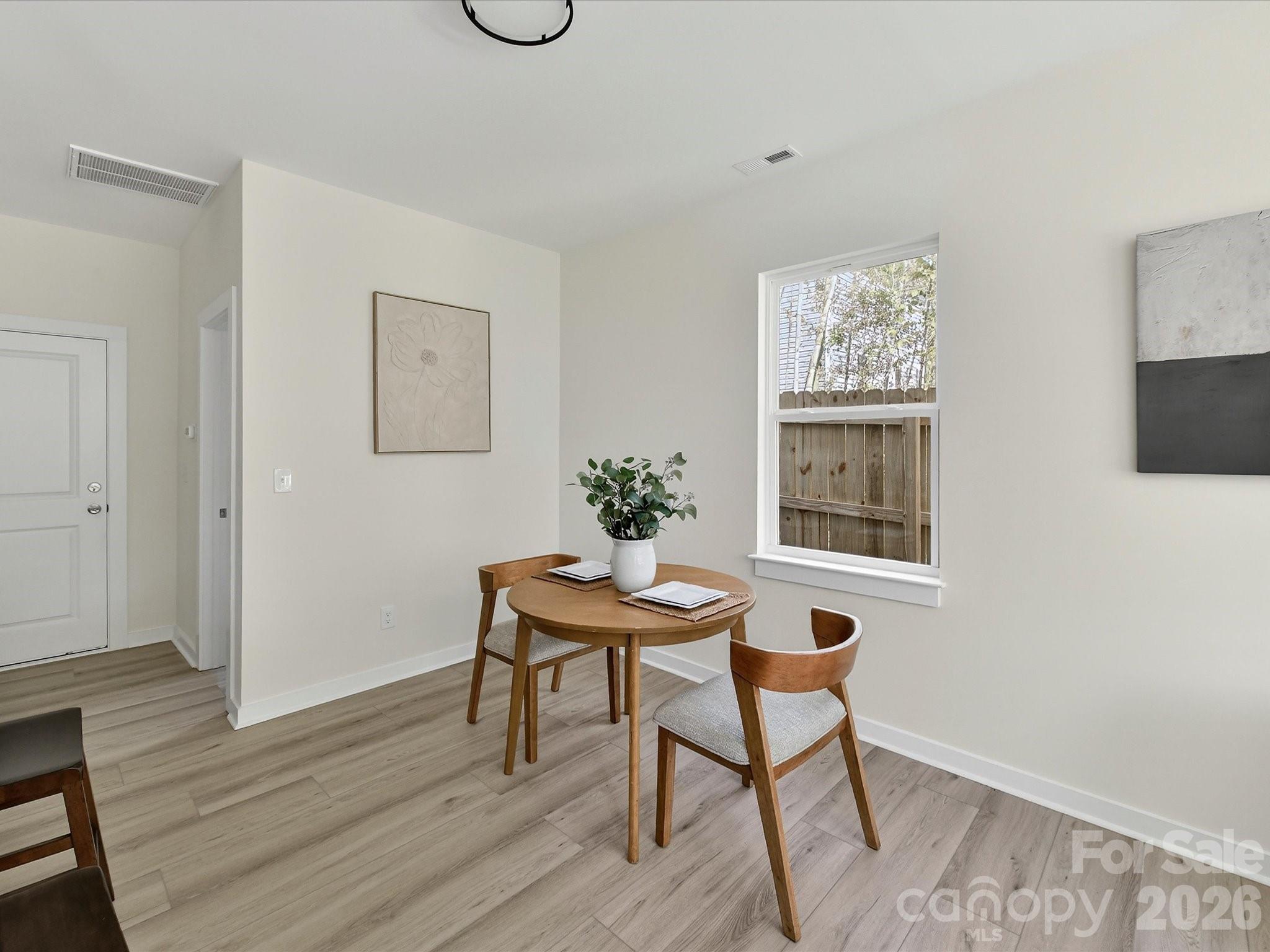 651 Stillgreen Lane Property Photo 14
