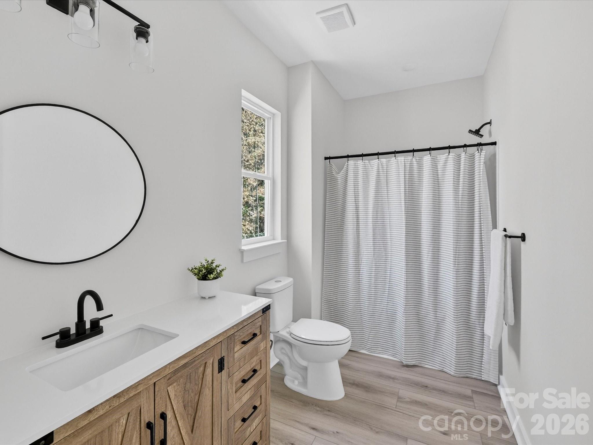651 Stillgreen Lane Property Photo 22