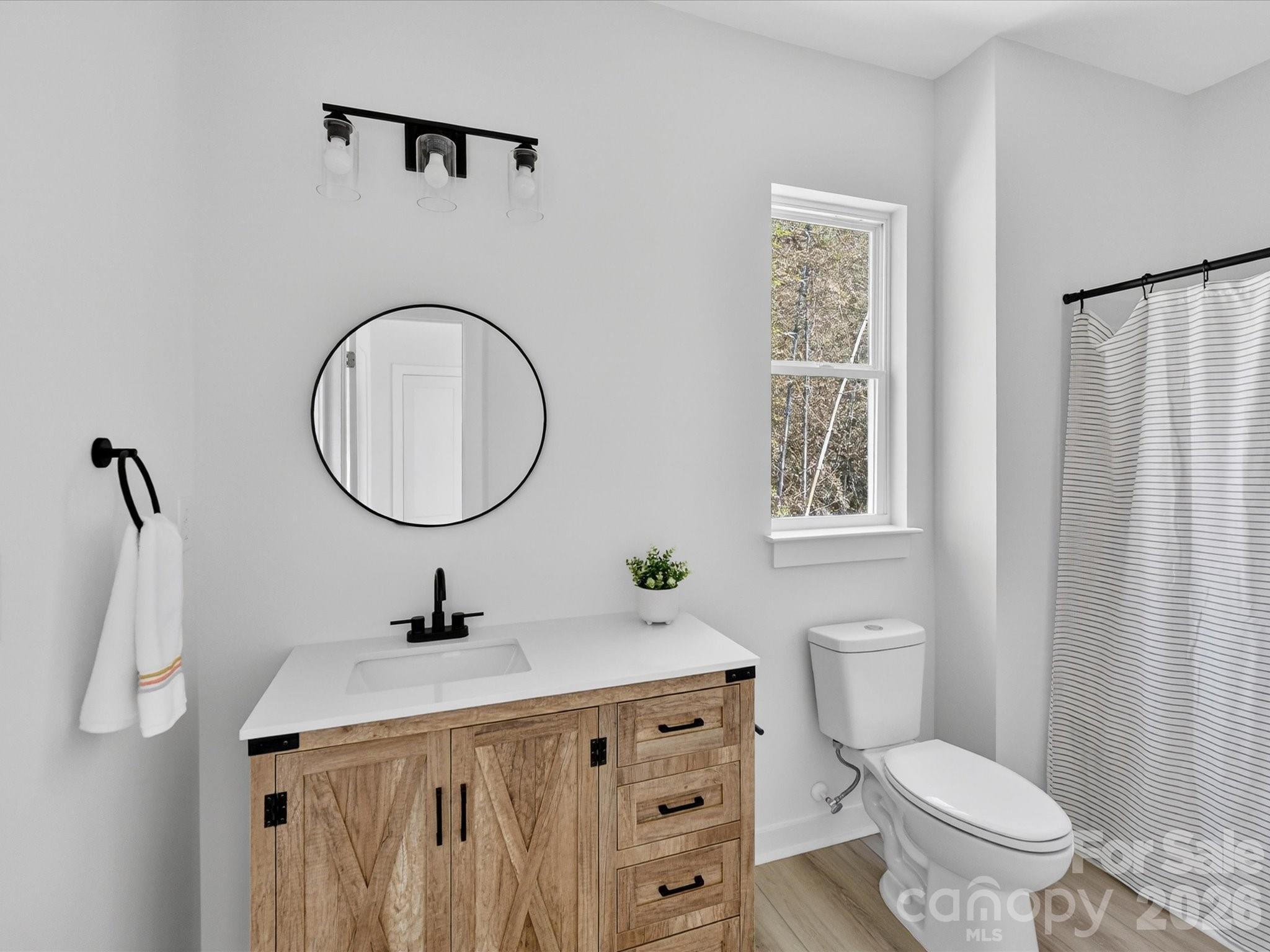 651 Stillgreen Lane Property Photo 23