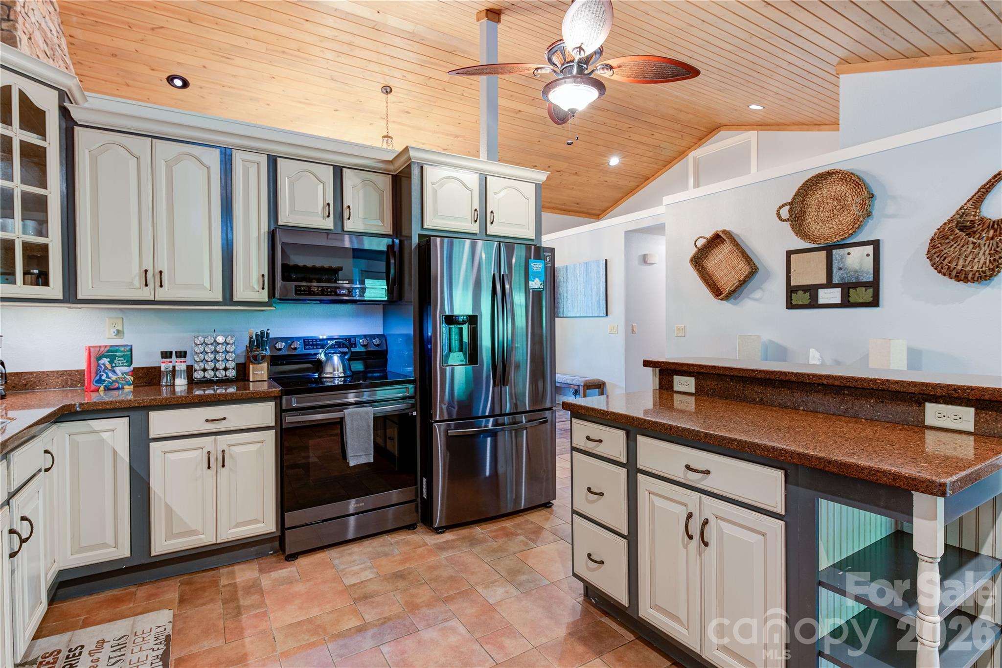 97 Circle E Ranch Road Property Photo 9