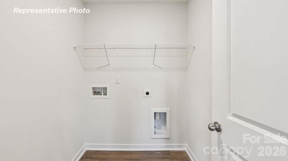 490 Dazzle Loop Property Photo 27