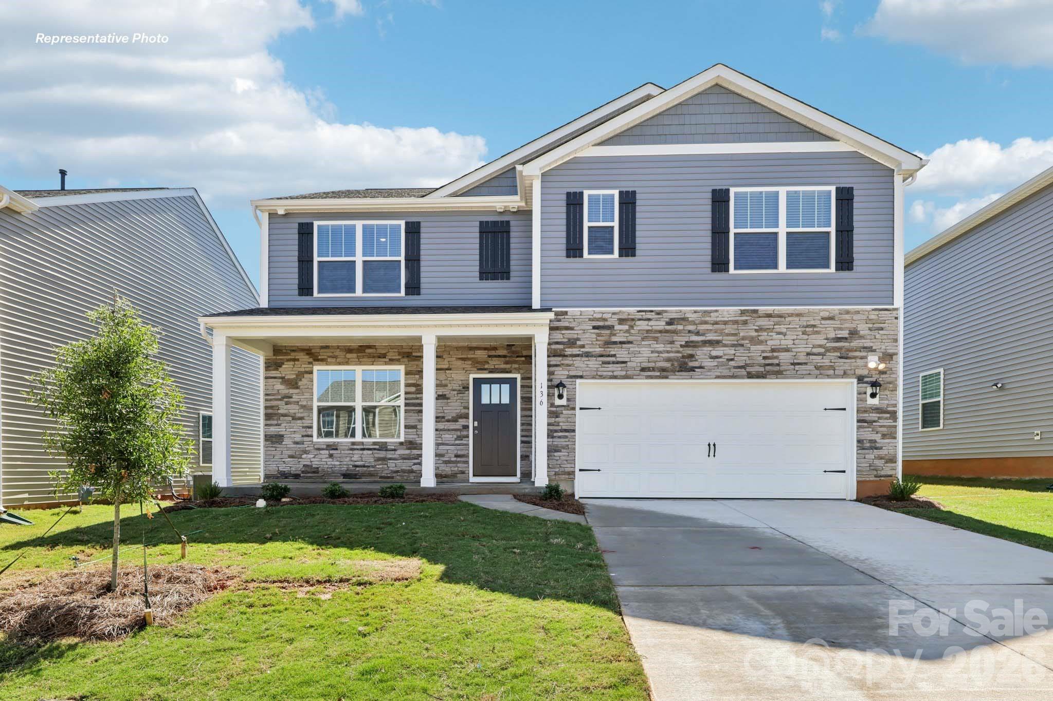 484 Dazzle Loop Property Photo 1