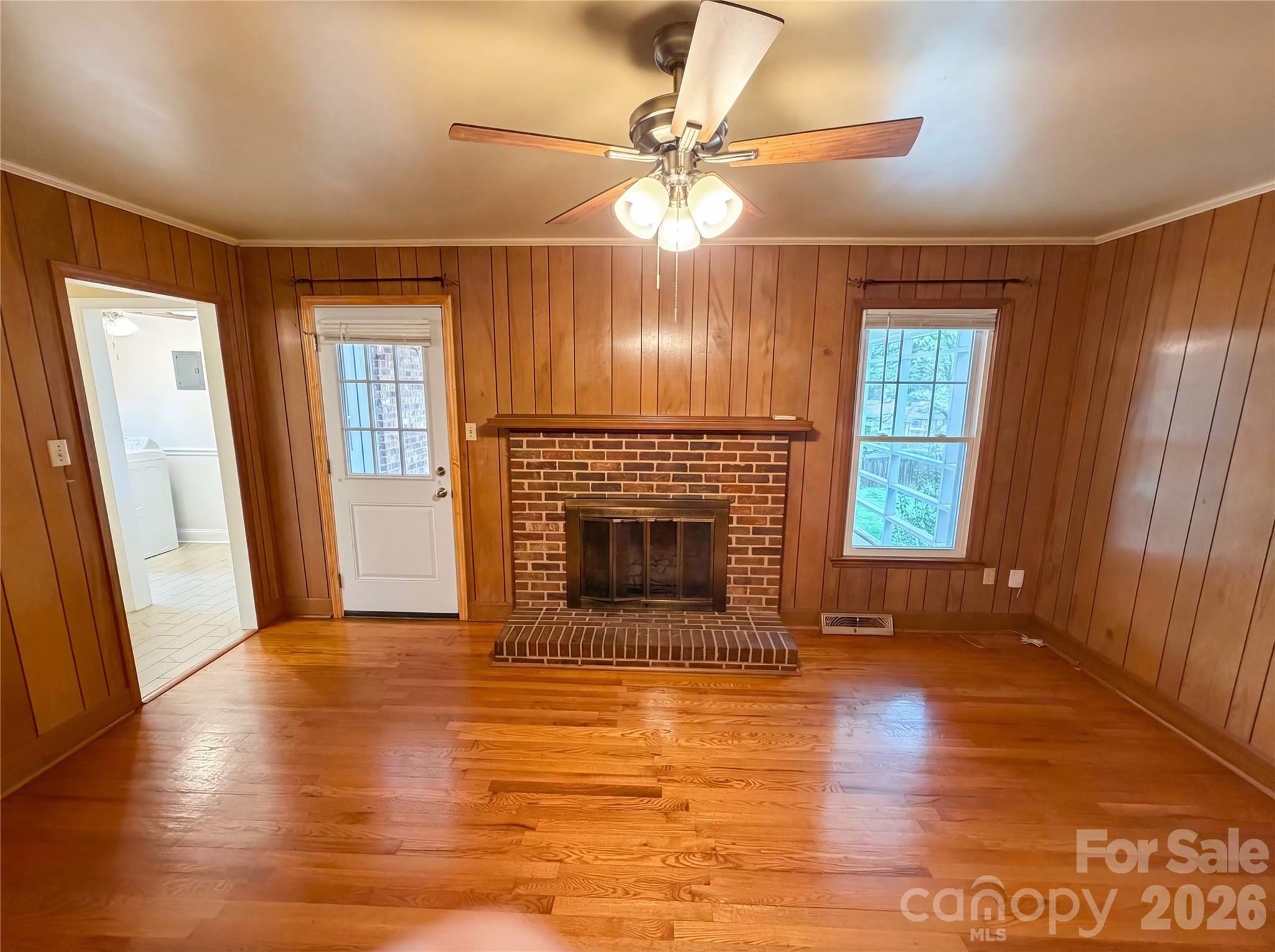 6214 Ashcrest Drive Property Photo 2