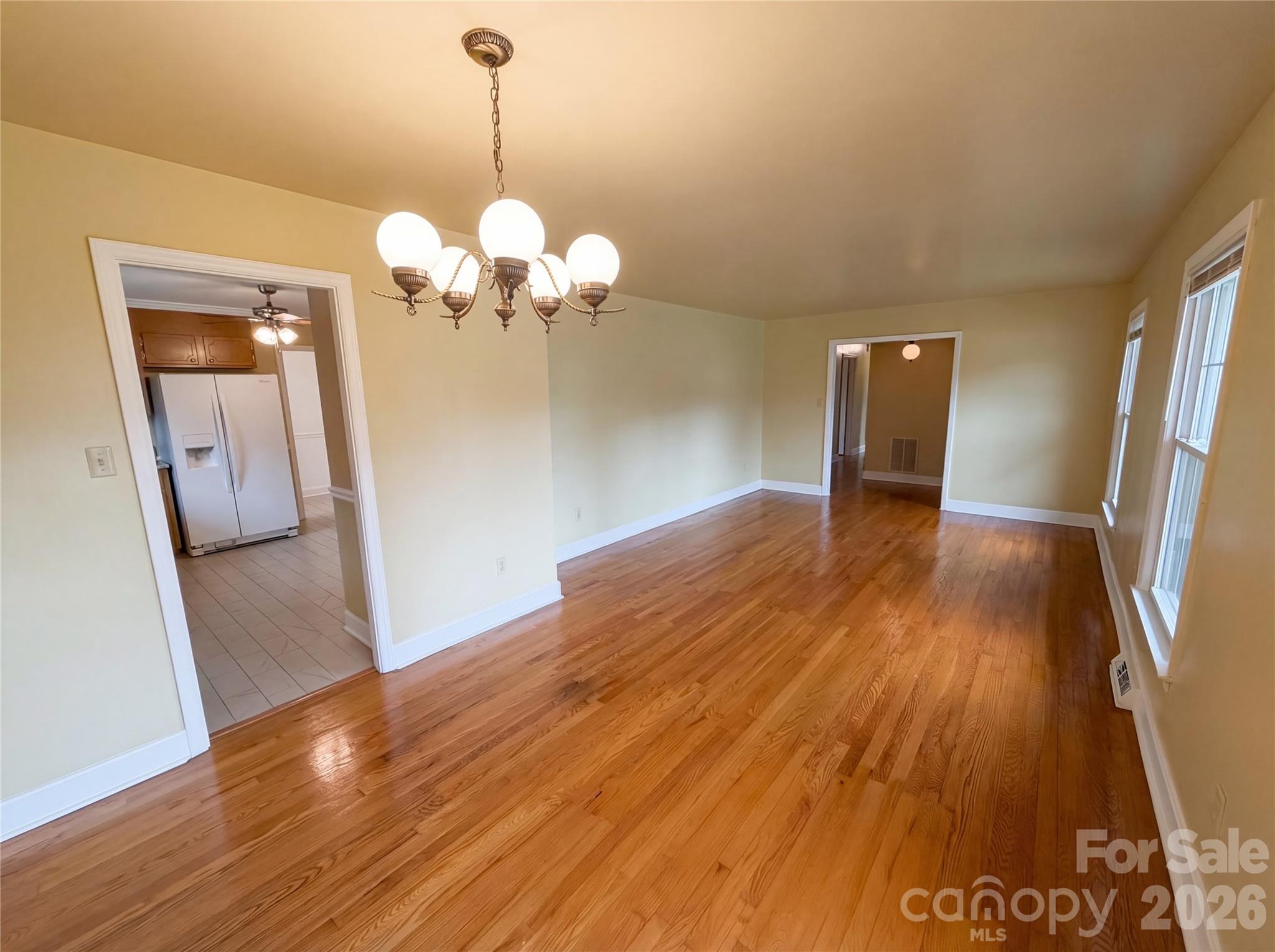 6214 Ashcrest Drive Property Photo 11