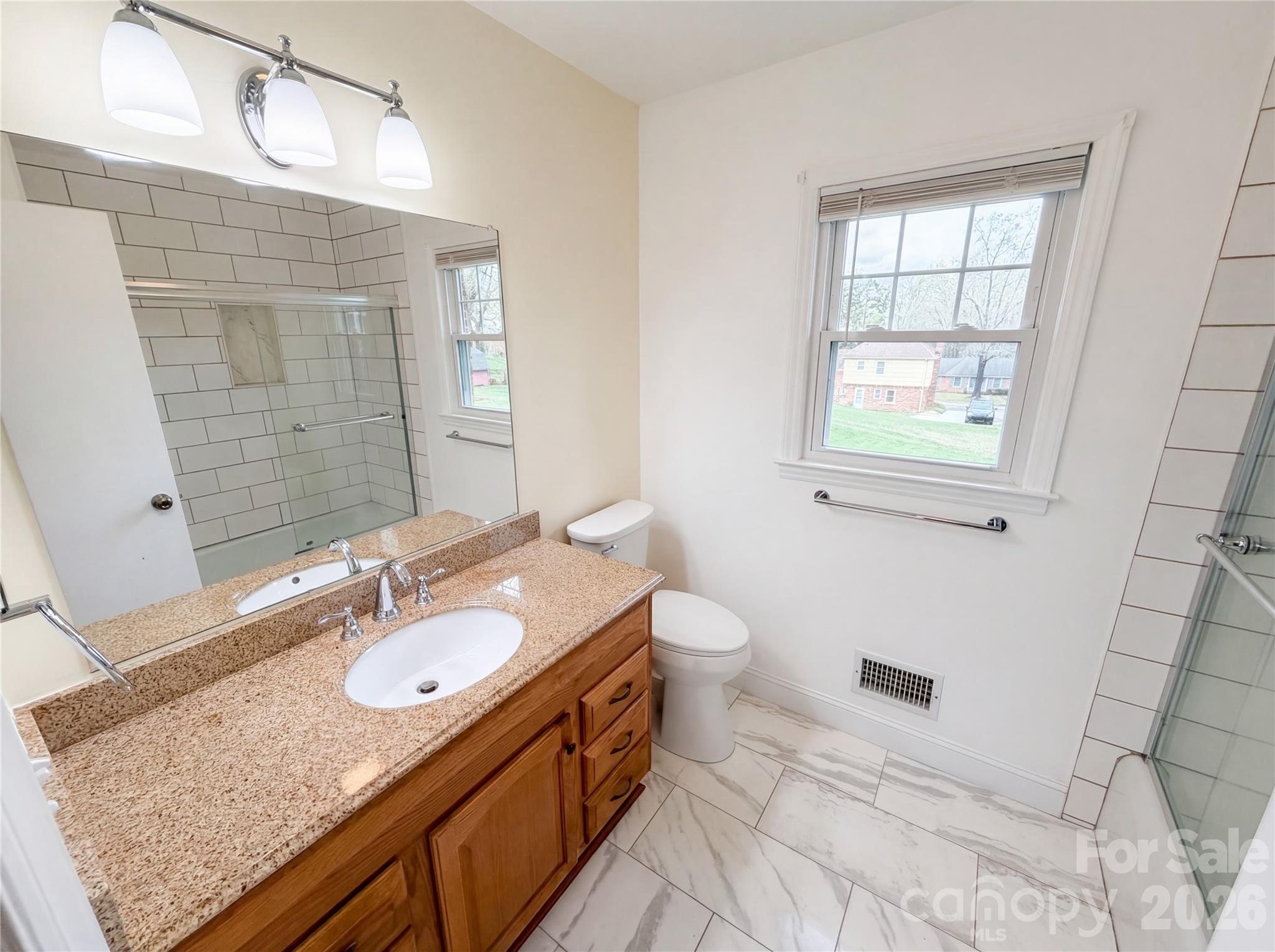 6214 Ashcrest Drive Property Photo 16