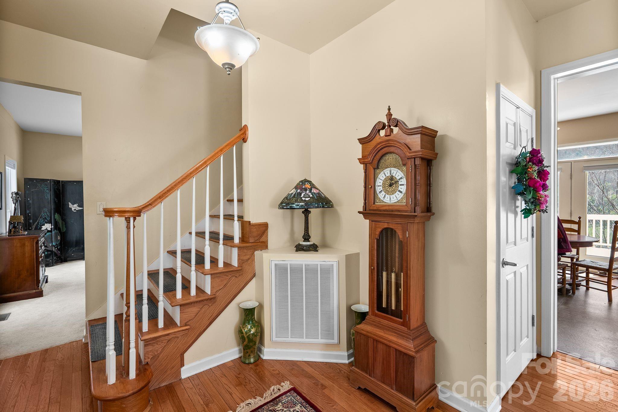 267 Eagles Trace Property Photo 7